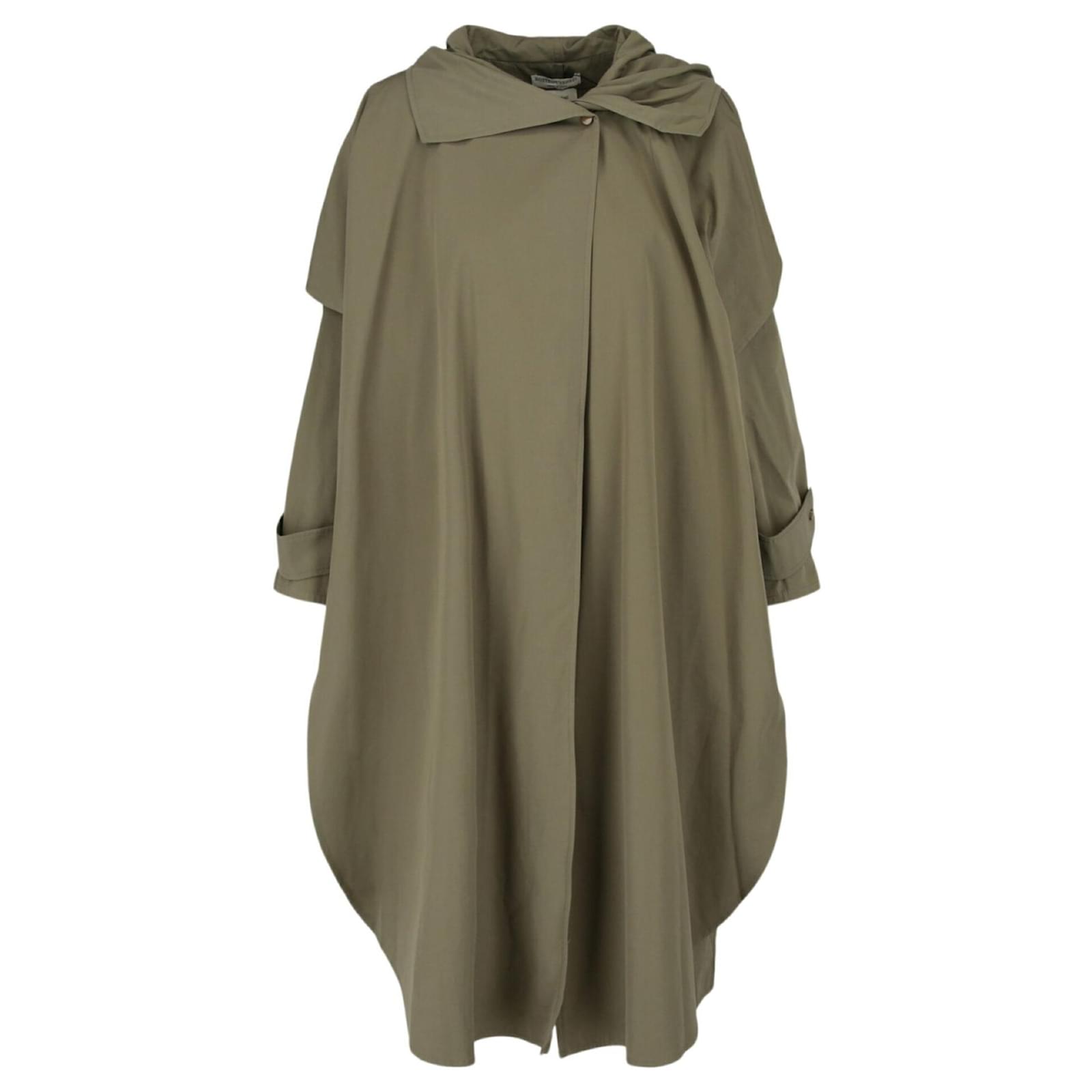 Bottega Veneta Oversized Cape Cotton Trench Coat Green ref.702201 ...