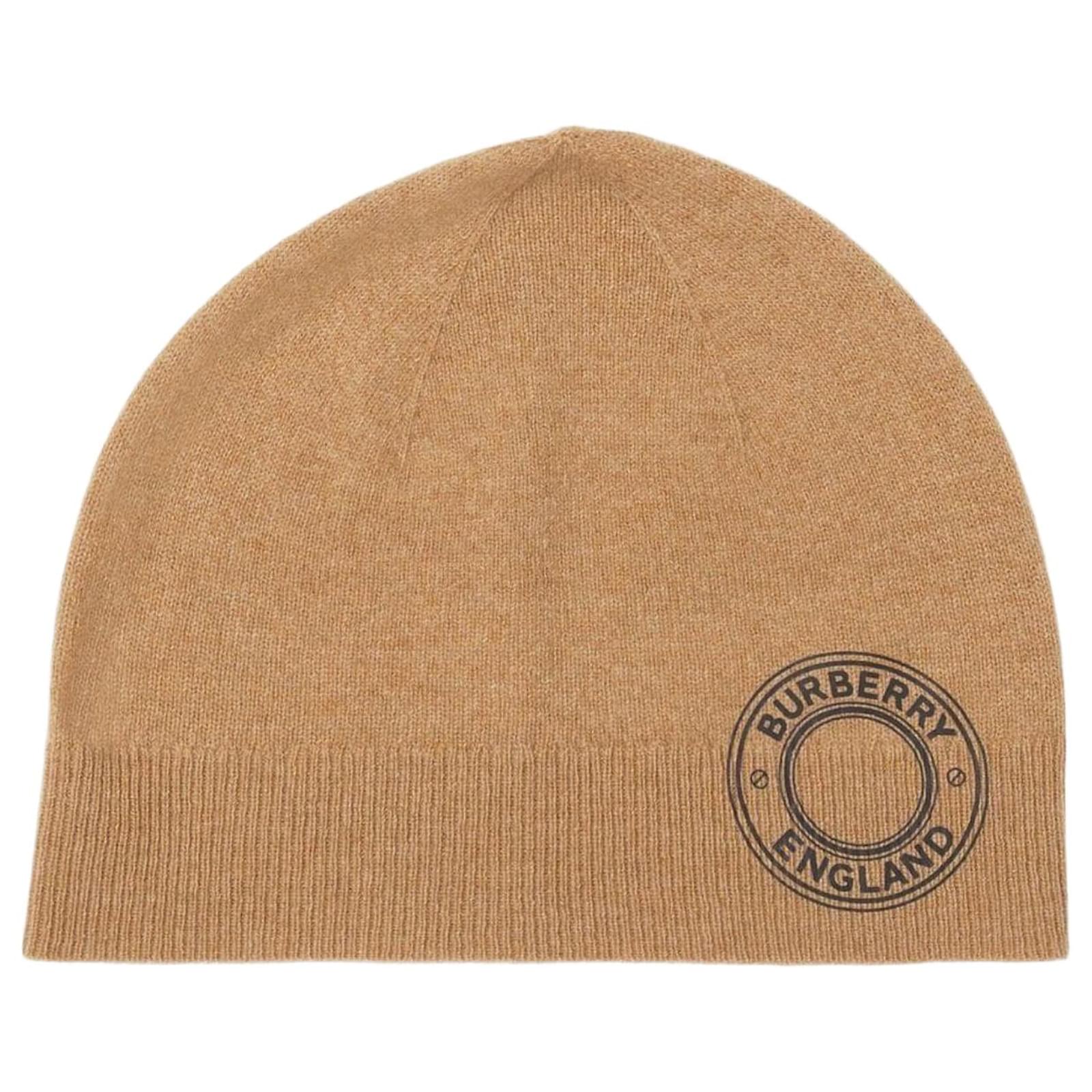 Beige Burberry Cashmere Beanie  - Joli Closet