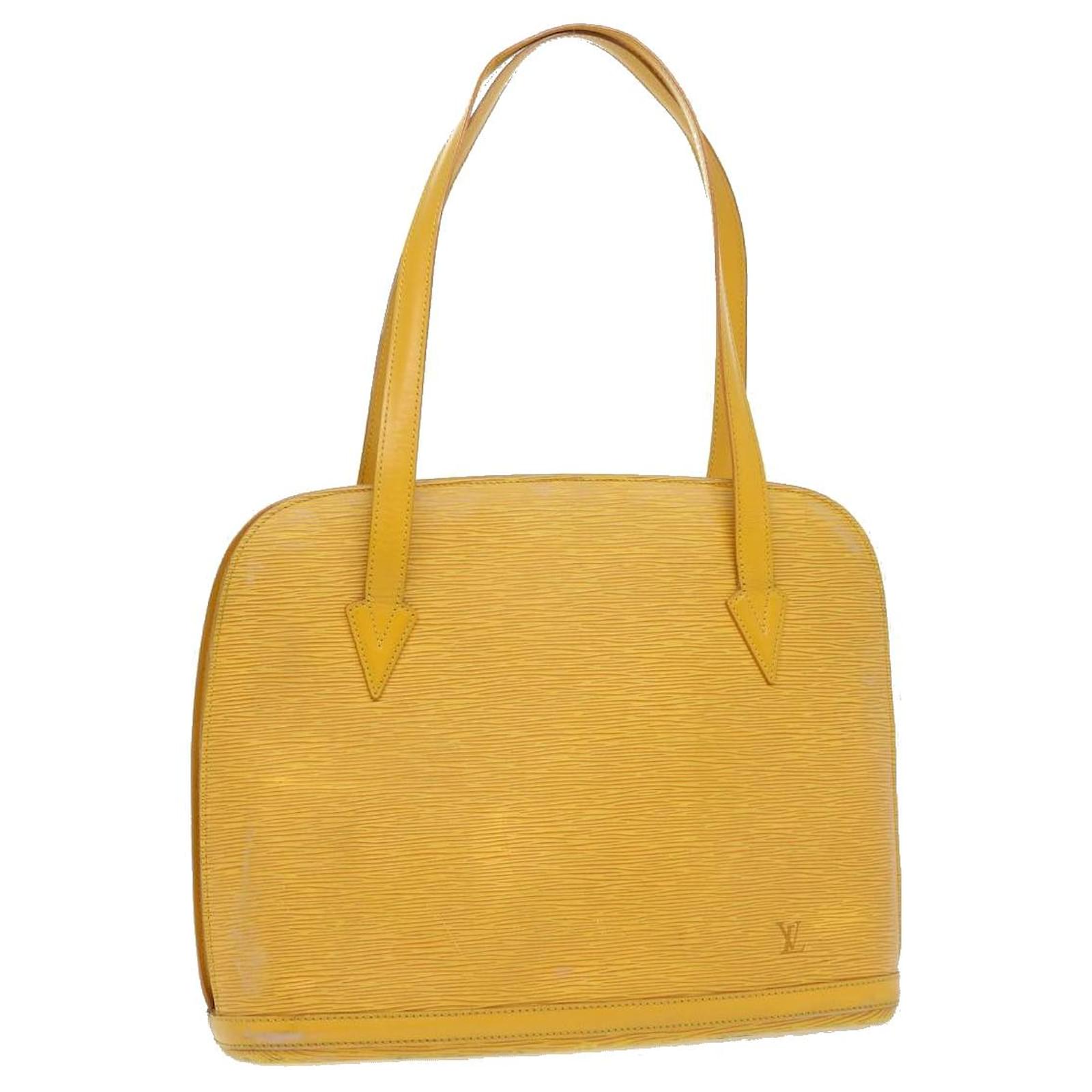 LOUIS VUITTON Epi Lussac Shoulder Bag Yellow M52289 LV Auth 32581 Leather  ref.707953 - Joli Closet
