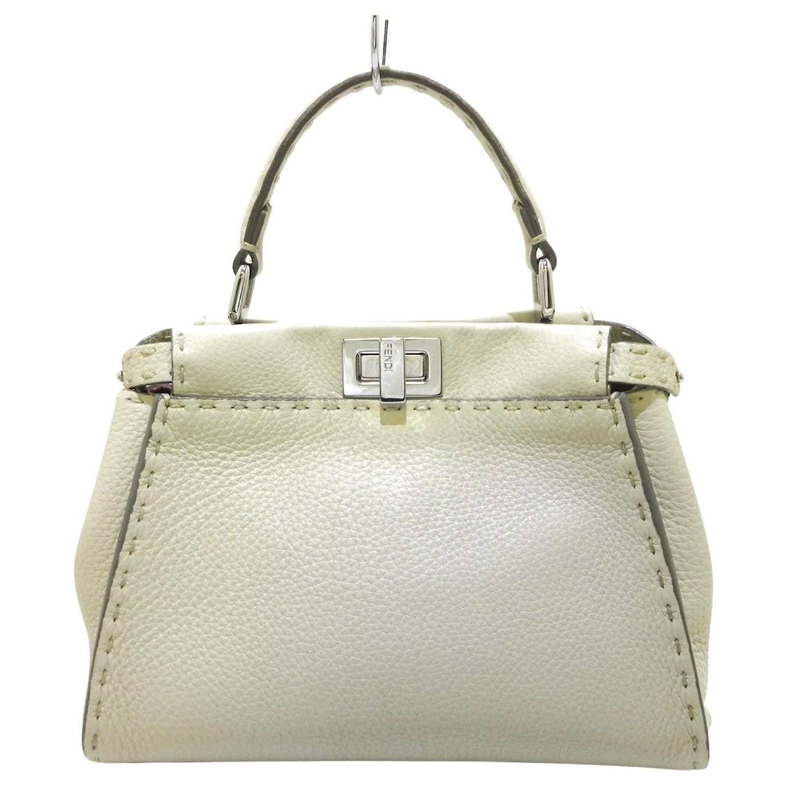 Fendi Peekaboo Beige Leather ref.708620 - Joli Closet