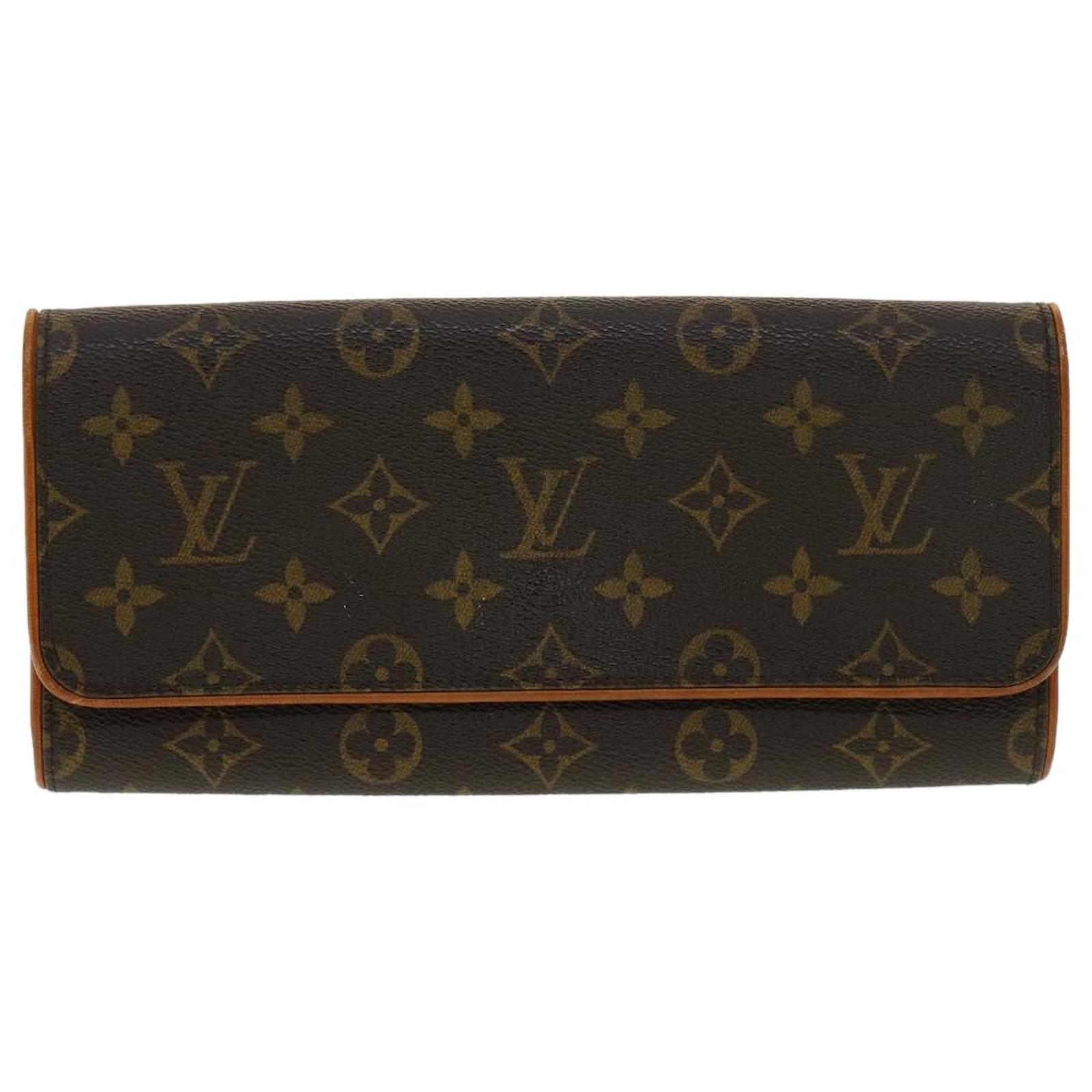 Lockit cloth handbag Louis Vuitton Brown in Cloth - 37970705