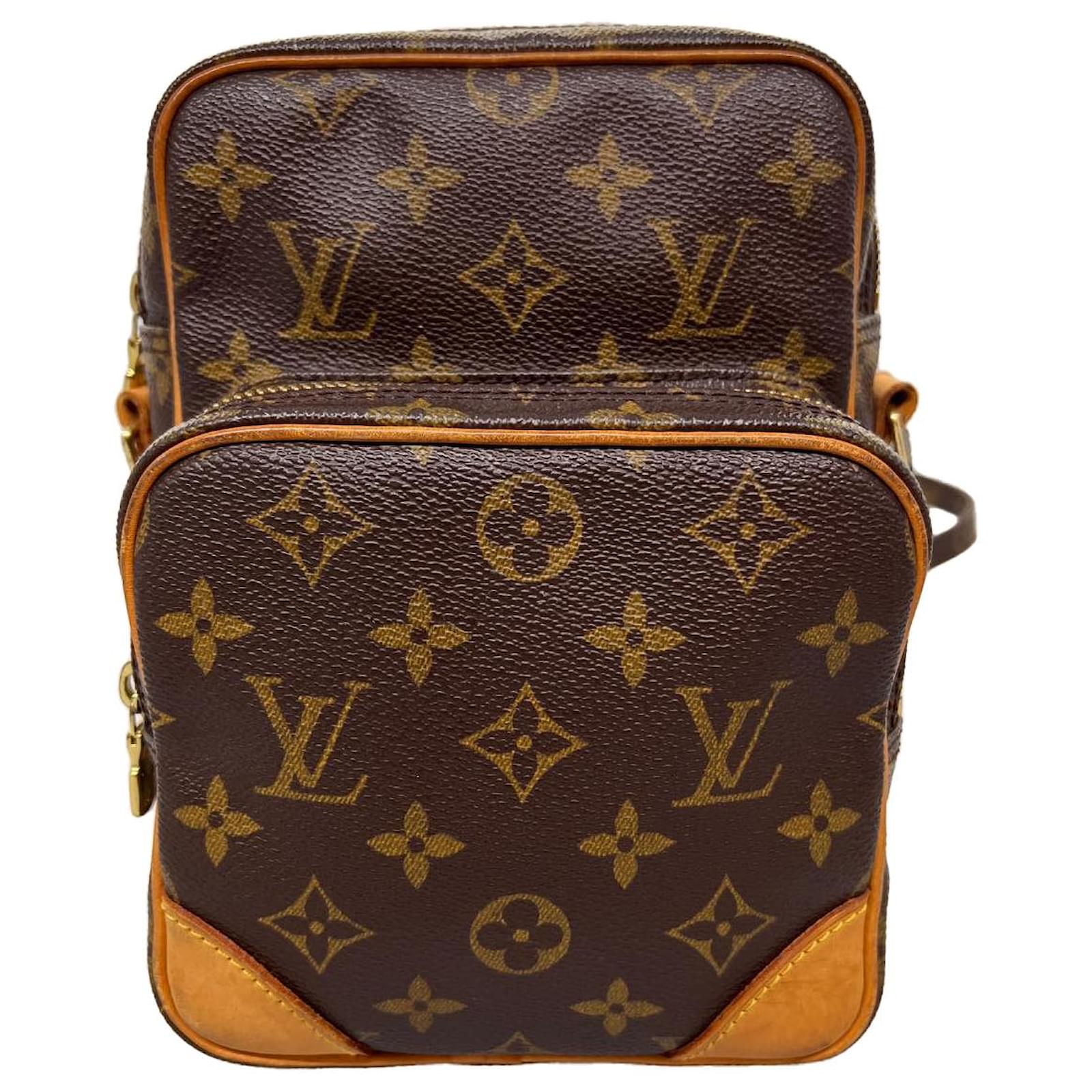 Louis Vuitton e Brown Cloth ref.711995 - Joli Closet