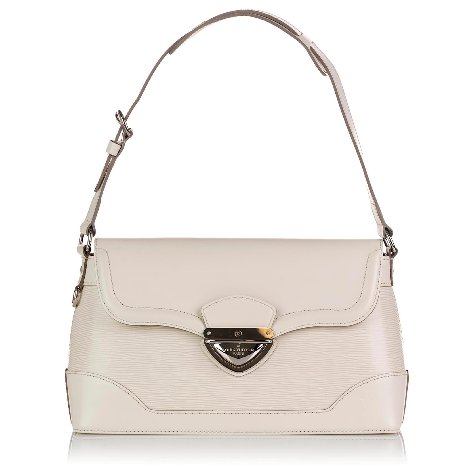 Louis Vuitton White Epi Bagatelle PM Leather ref.714383 - Joli Closet