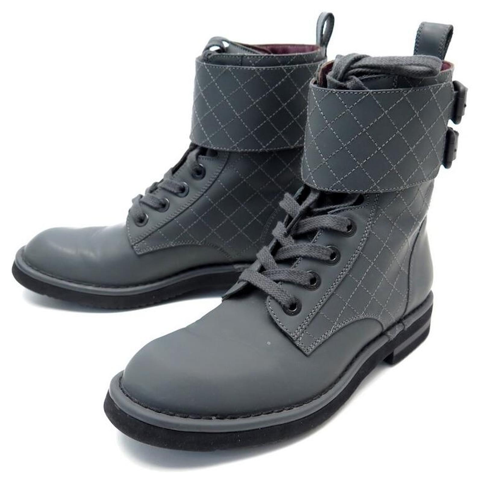 Stillehavsøer evaluerbare fire NEW CHANEL G ANKLE BOOTS30289 36.5 37 QUILTED LEATHER RANGERS COMBAT BOOTS  Grey ref.714834 - Joli Closet