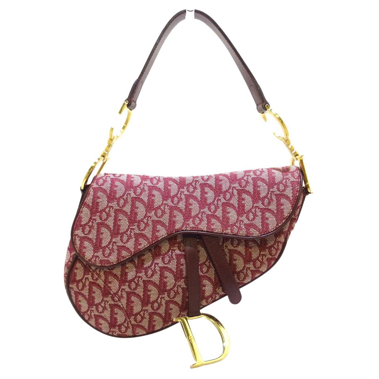 Saddle cloth handbag