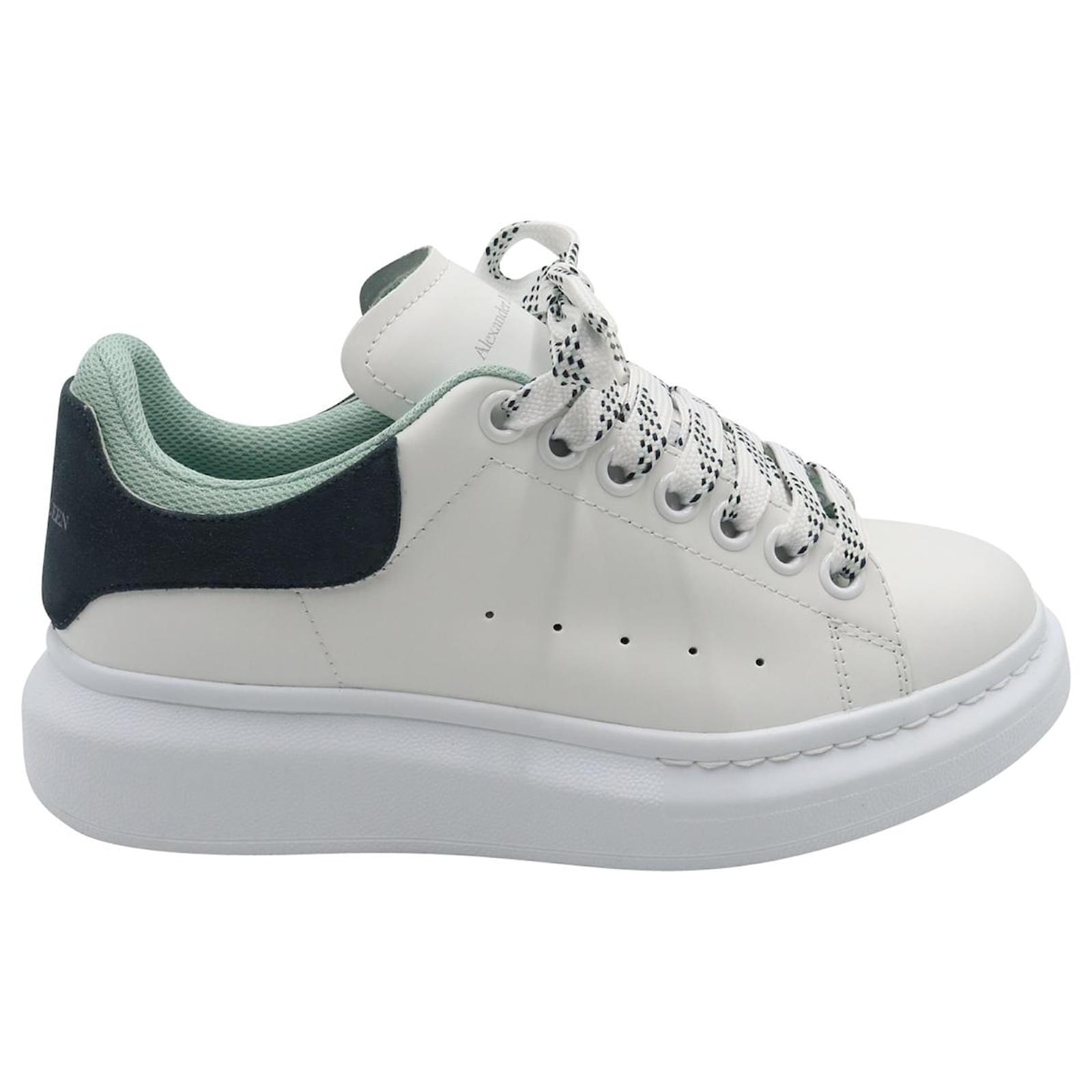 Alexander McQueen Oversized Sneakers in White and Forest Green Leather Python print ref.715857 Joli Closet