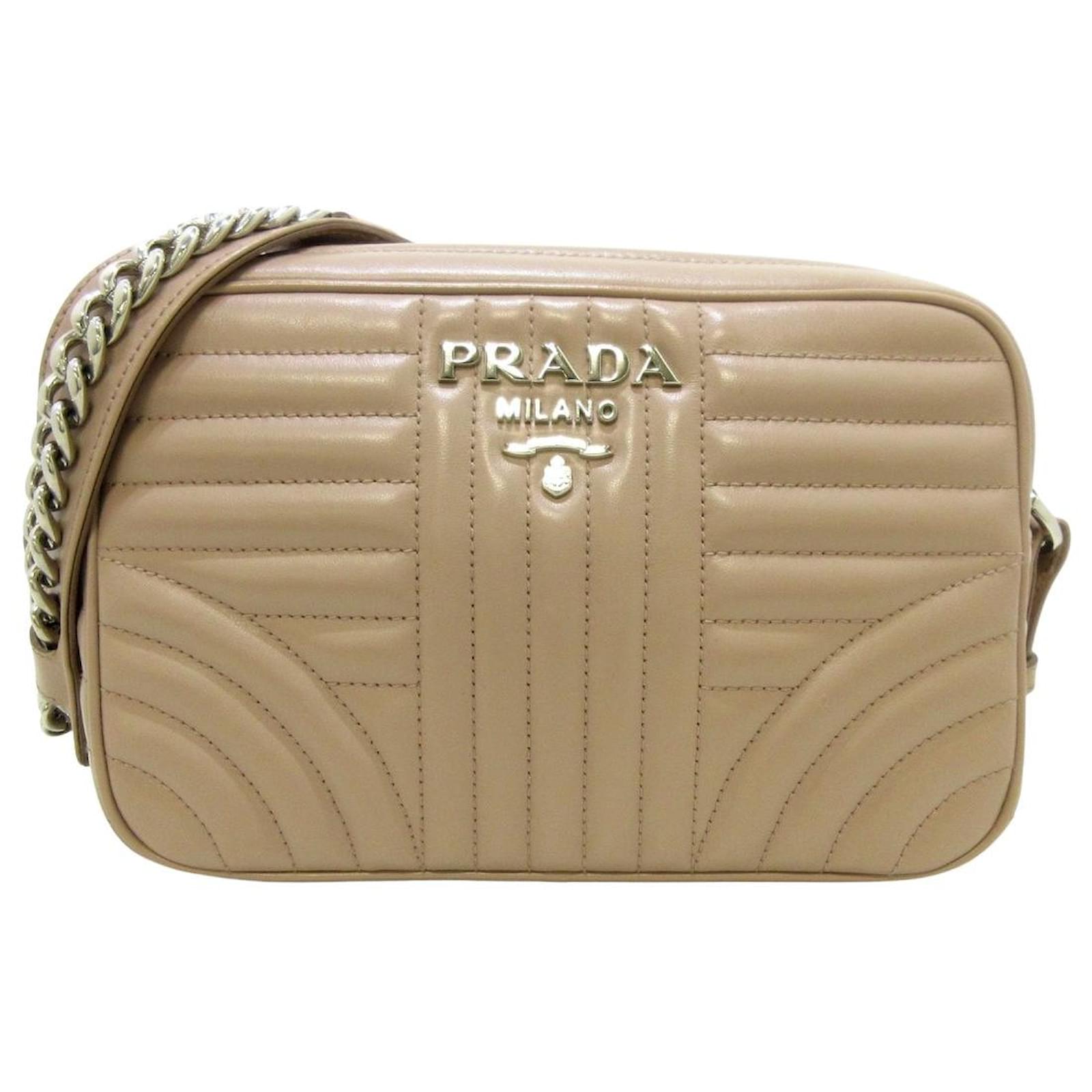 Prada Diagramme Flesh Leather ref.718201 - Joli Closet