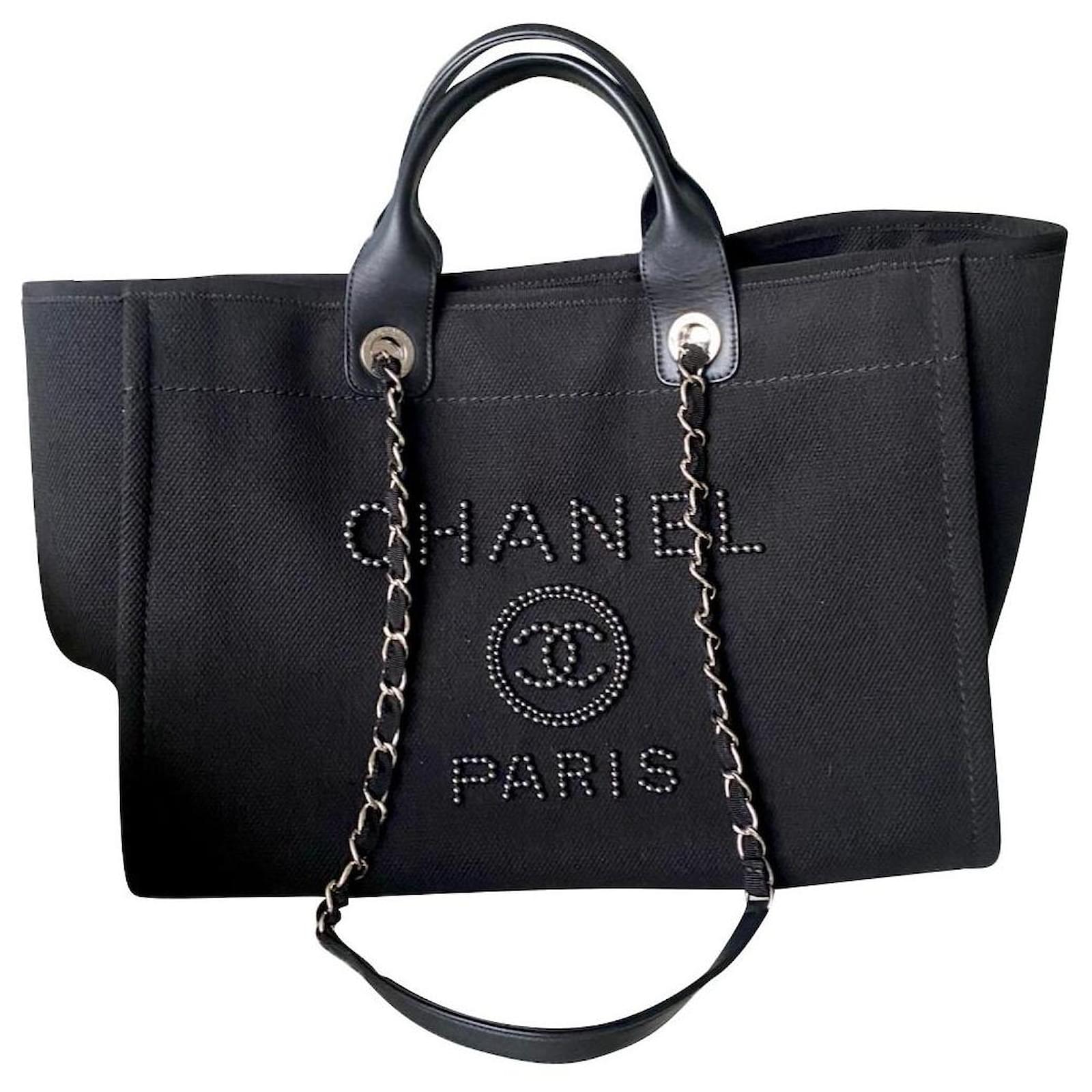 Chanel Handbags Black Cotton ref.719642 - Joli Closet