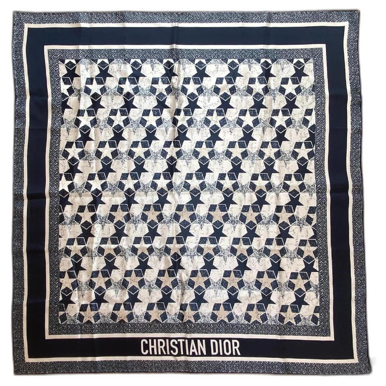 Christian Dior シルクストール トロッター青系 サイズ65×65 Dior ディオール シルク ストール トロッター青系 サイズ65×65