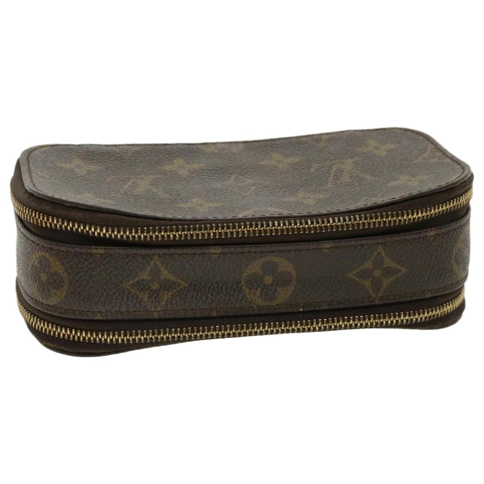 LOUIS VUITTON Monogram Trousse Brush PM Cosmetic Pouch M47510 LV Auth 39154