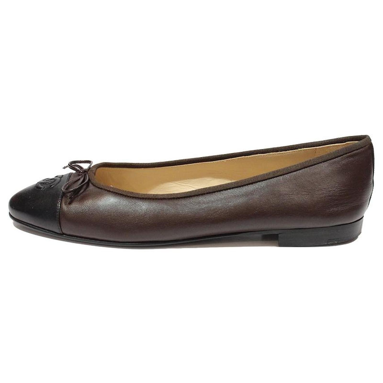 Chanel Ballet flats Brown Leather ref.727779 Joli Closet