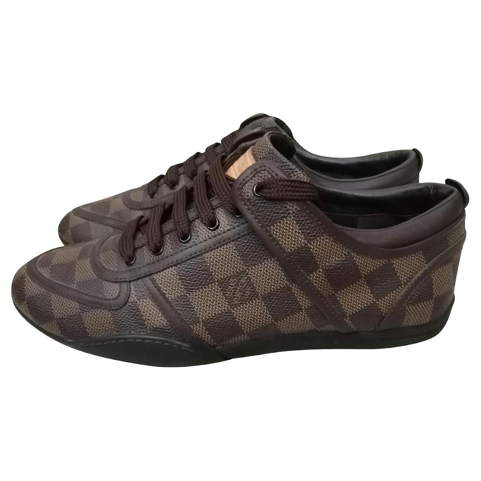 Louis Vuitton, Damier ebene low top trainers Brown Leather ref
