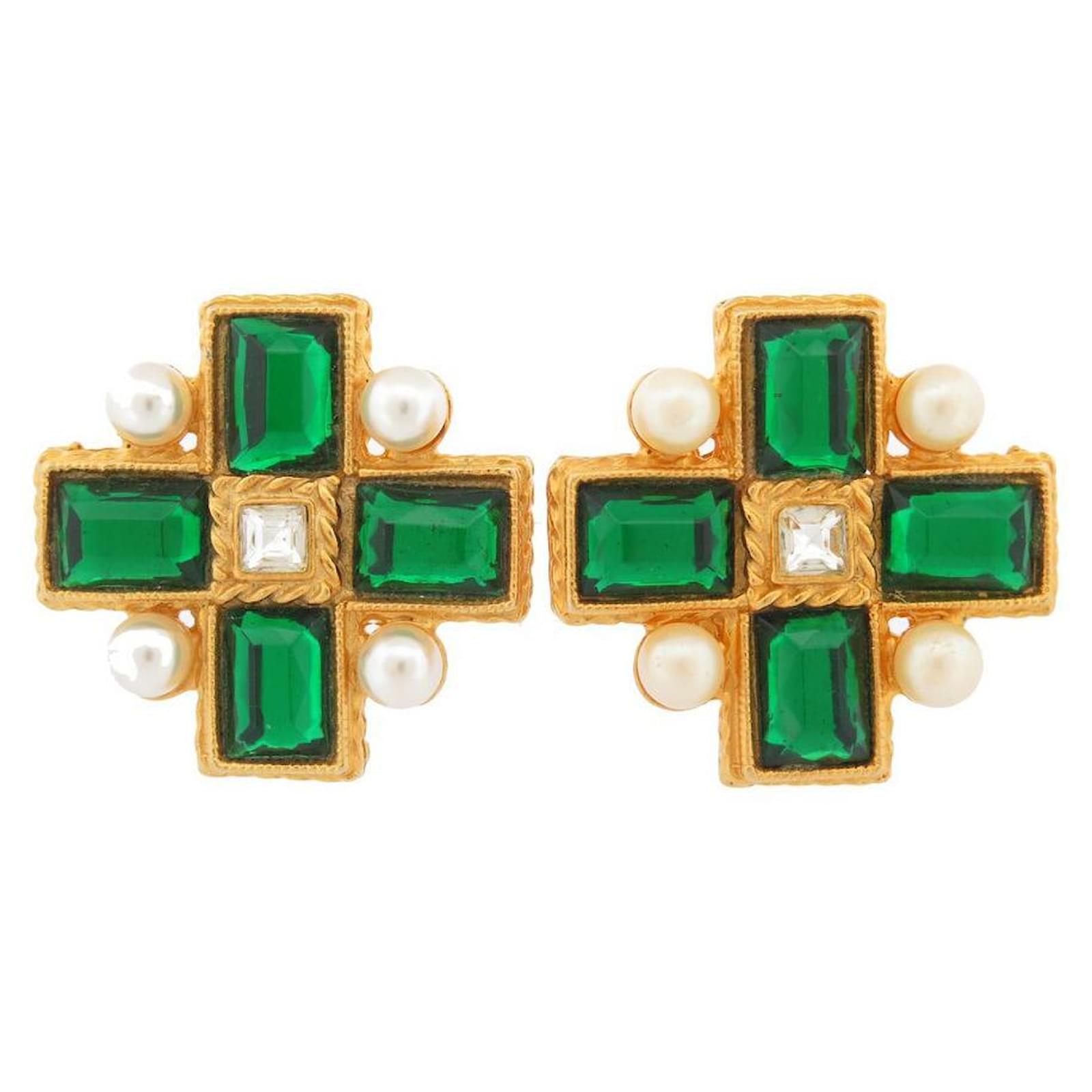 Boucles d'oreilles de créateurs - Un Grand Marché