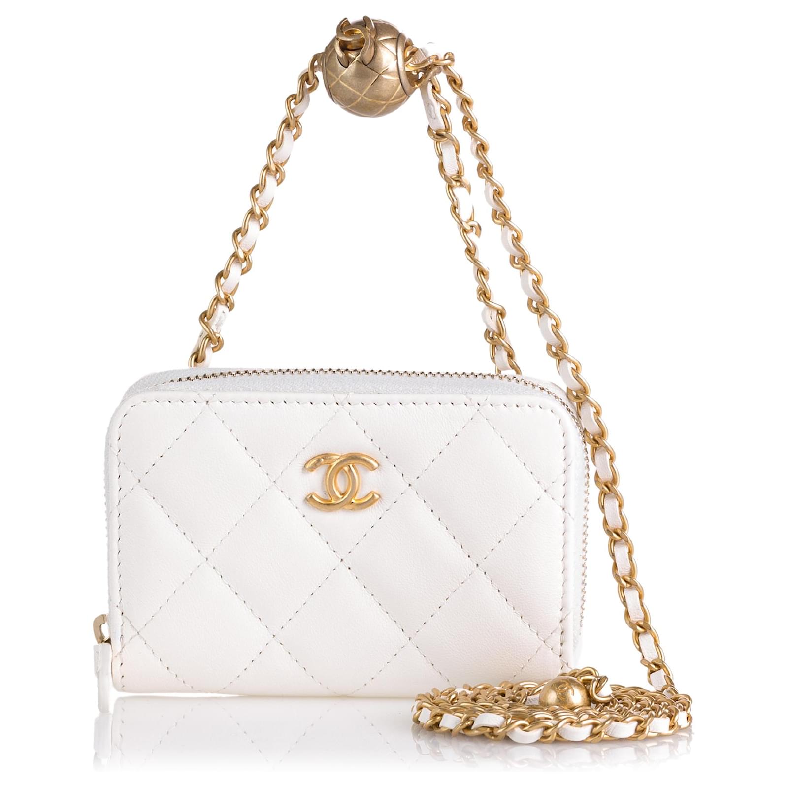 Chanel White Pearl Crush Card Holder On Chain Leather ref.729212 - Joli  Closet