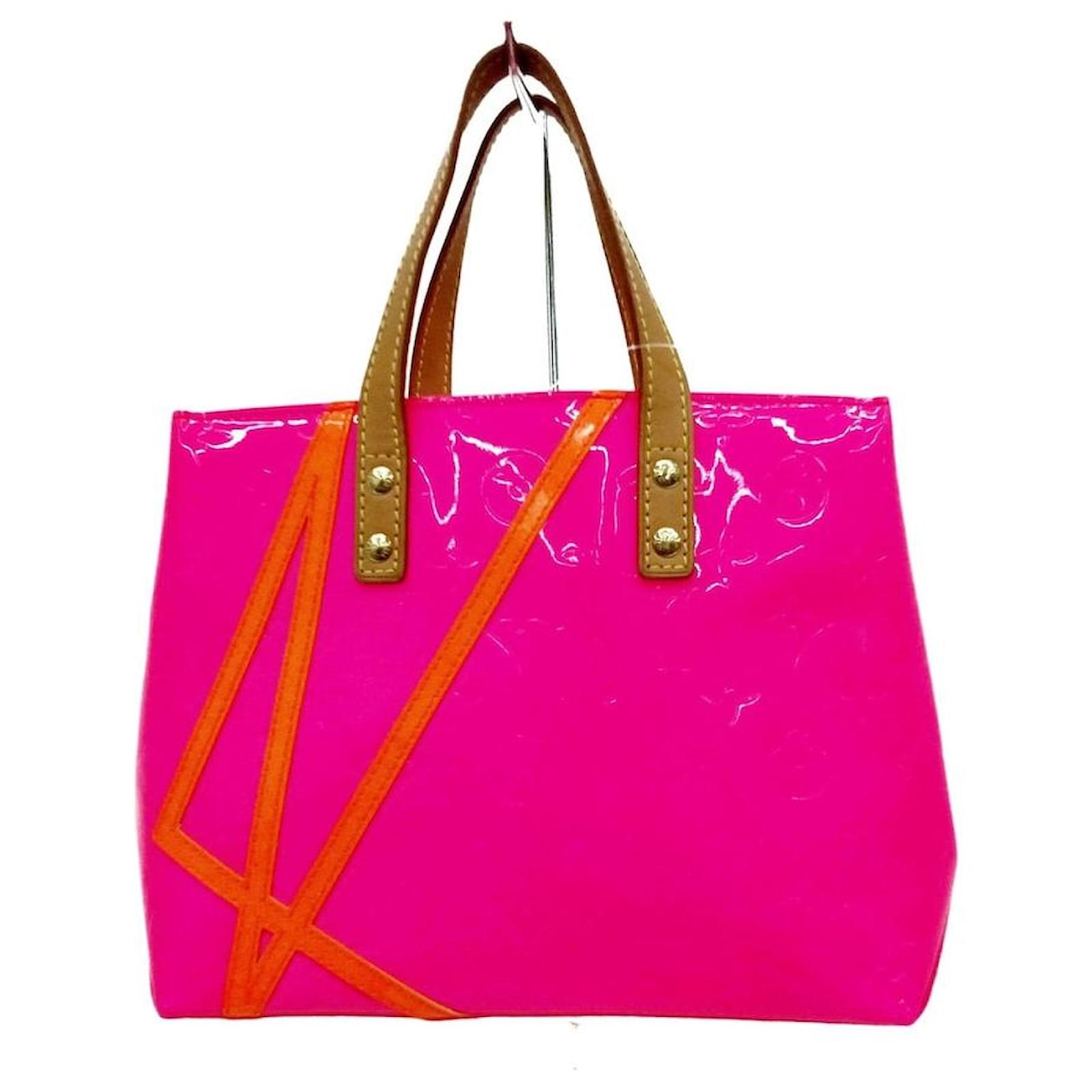 Louis Vuitton Reade Fuschia Patent leather ref.729246 - Joli Closet