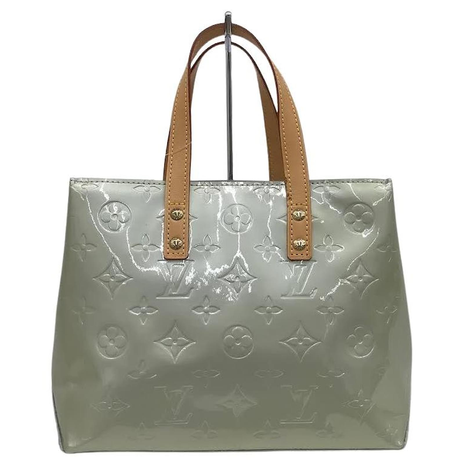 Reade Louis Vuitton Green Patent leather ref.914885 - Joli Closet