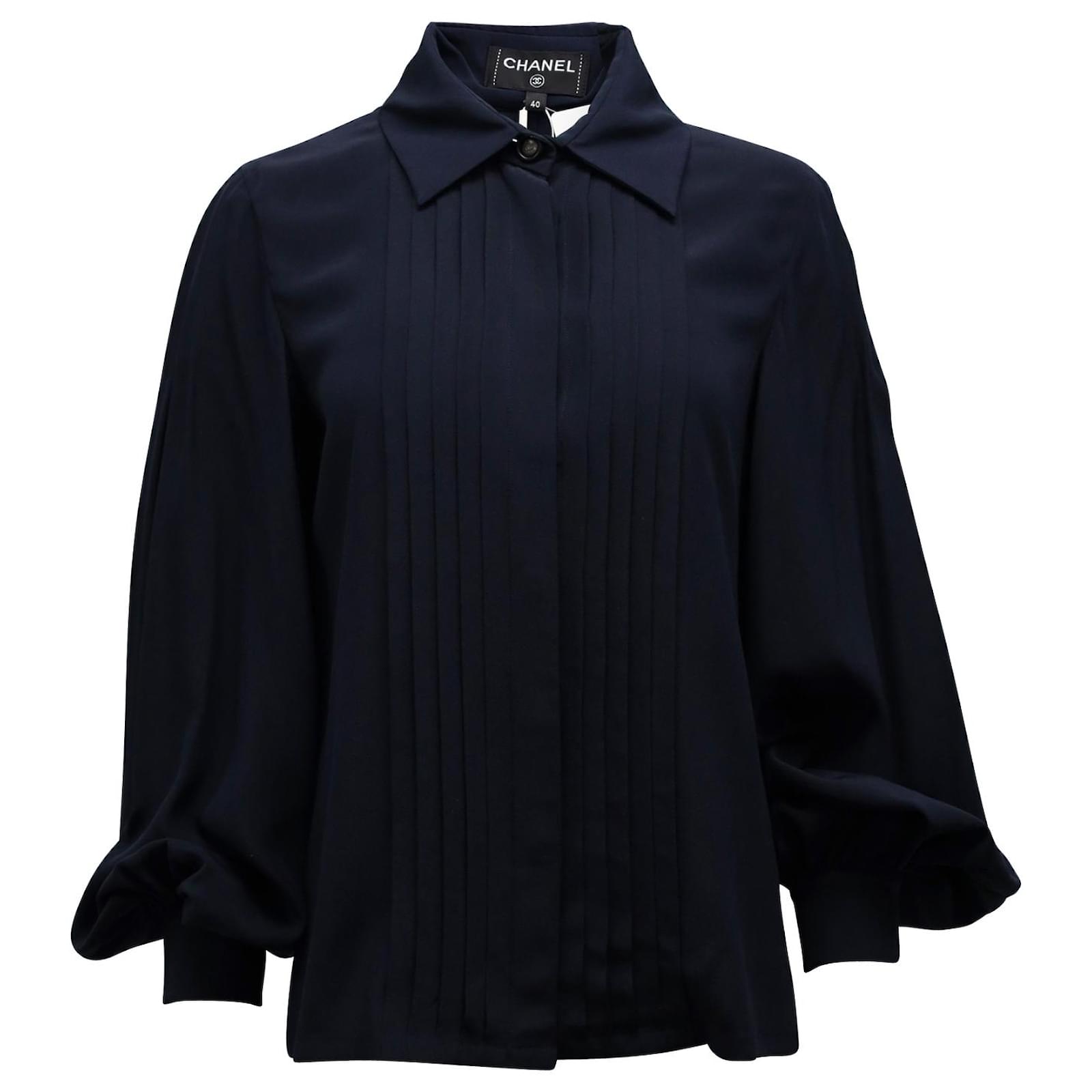 Chanel Concealed Button Pleated Blouse in Navy Blue Silk ref.730497 ...