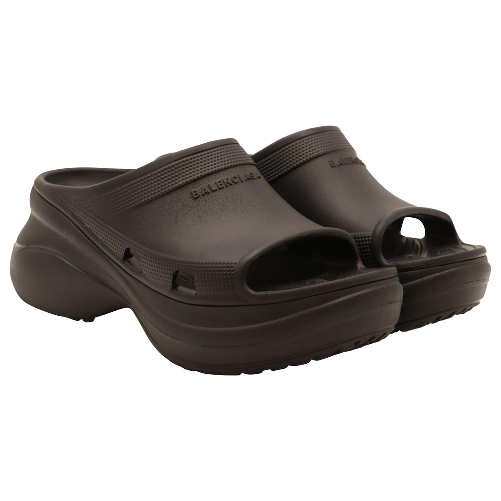 City Balenciaga x Crocs Edition Pool Slides in Black Rubber  -  Joli Closet