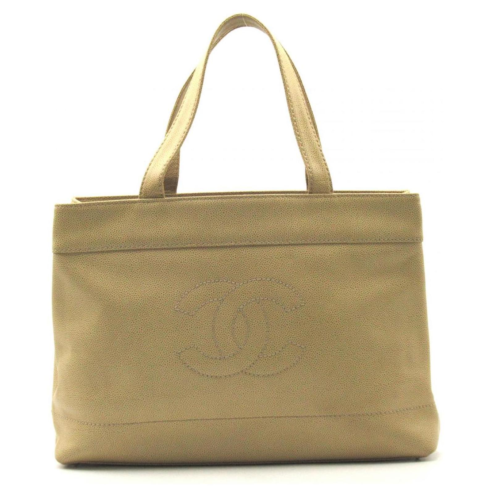 Chanel Timeless Caviar Tote Bag Beige Leather ref.731187 - Joli Closet