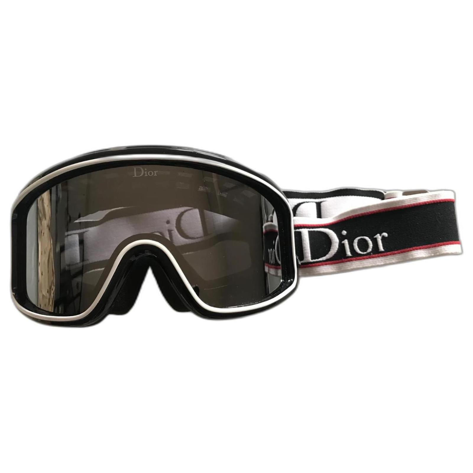 Dior Sunglasses Multiple colors Plastic ref.733029 - Joli Closet