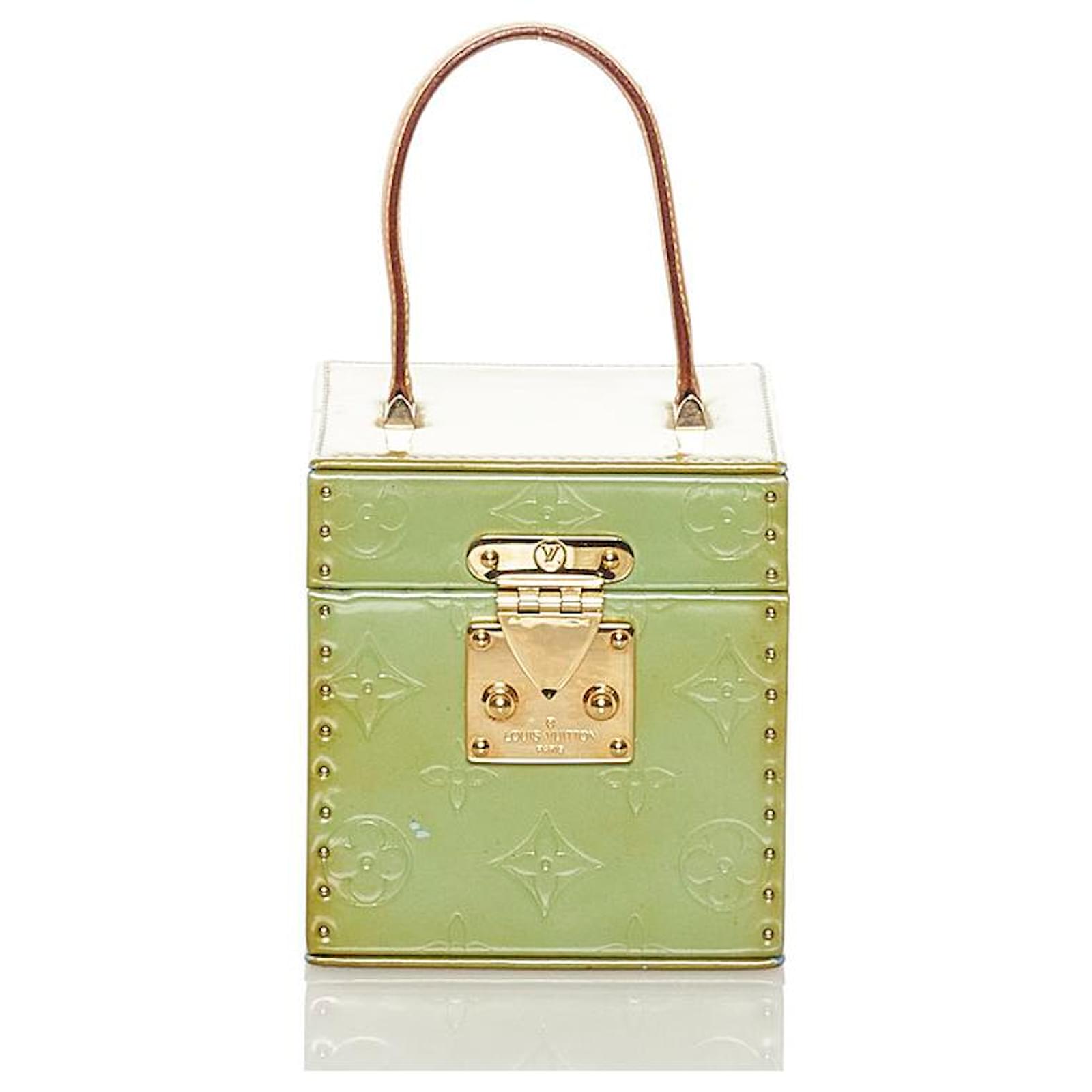 Louis Vuitton Bleecker Box Handbag
