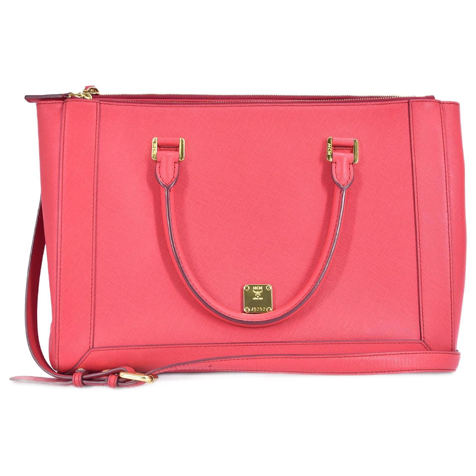 MCM Nuovo Leather Handbag Pink Pony-style calfskin ref.734646 - Joli Closet
