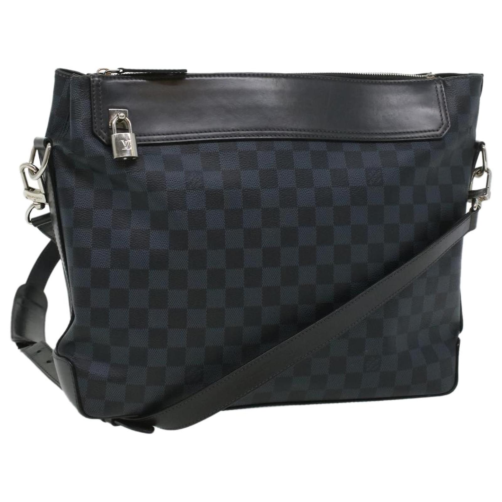 Louis Vuitton Damier Cobalt Collection, Pictures