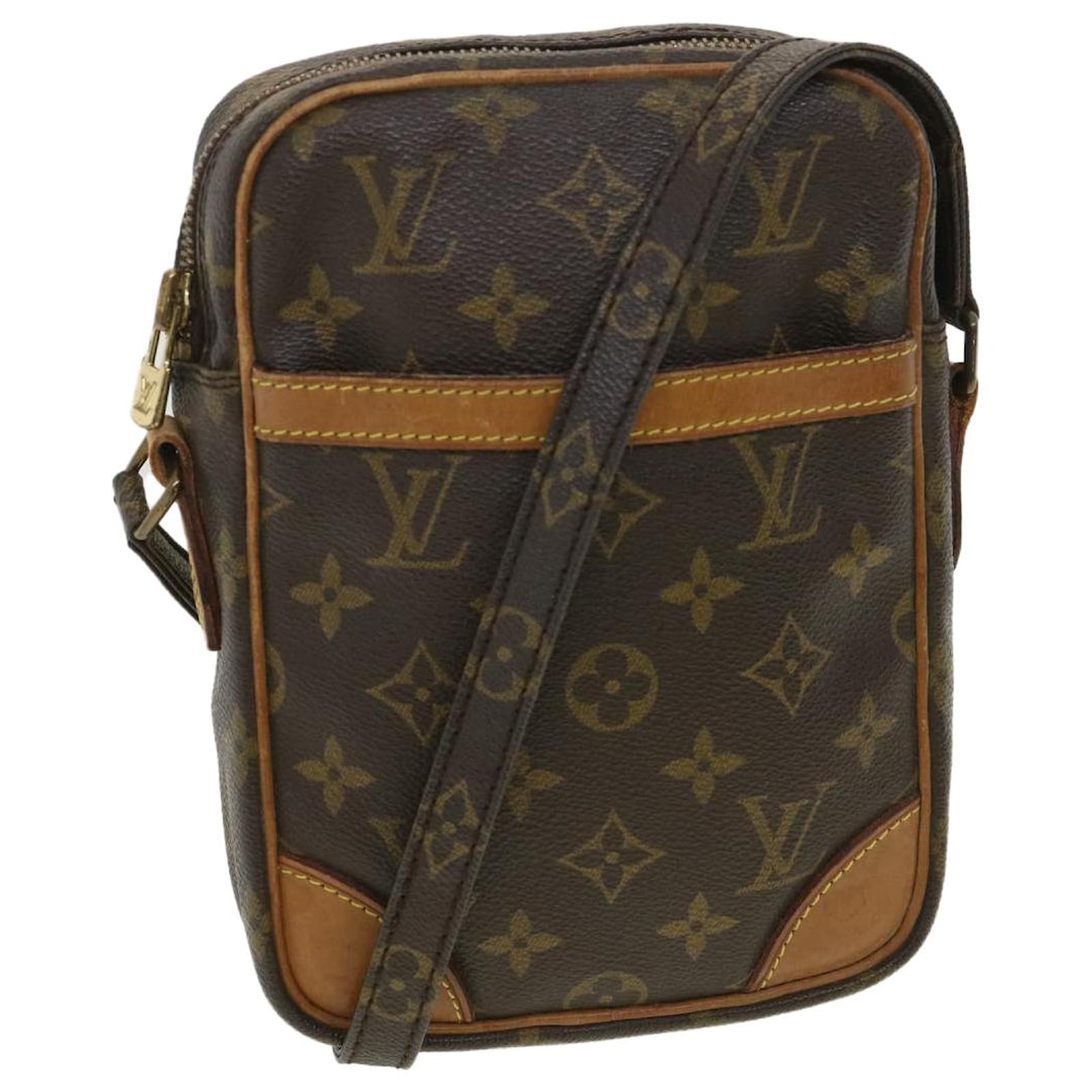 Louis Vuitton LOUIS VUITTON Monogram Sac Trois Posh 50 Boston Bag M41376 LV  Auth fm2454