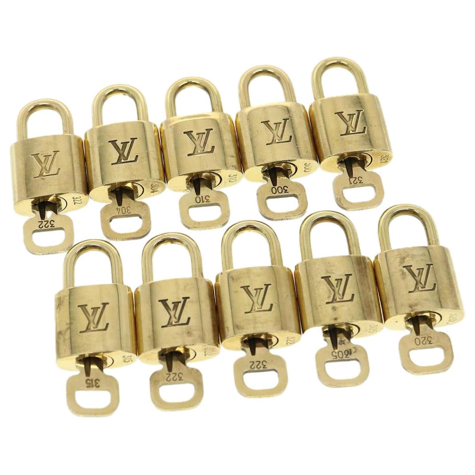 LOUIS VUITTON Authentic Brass Padlock with Matching Key (LV Lock Number 322)