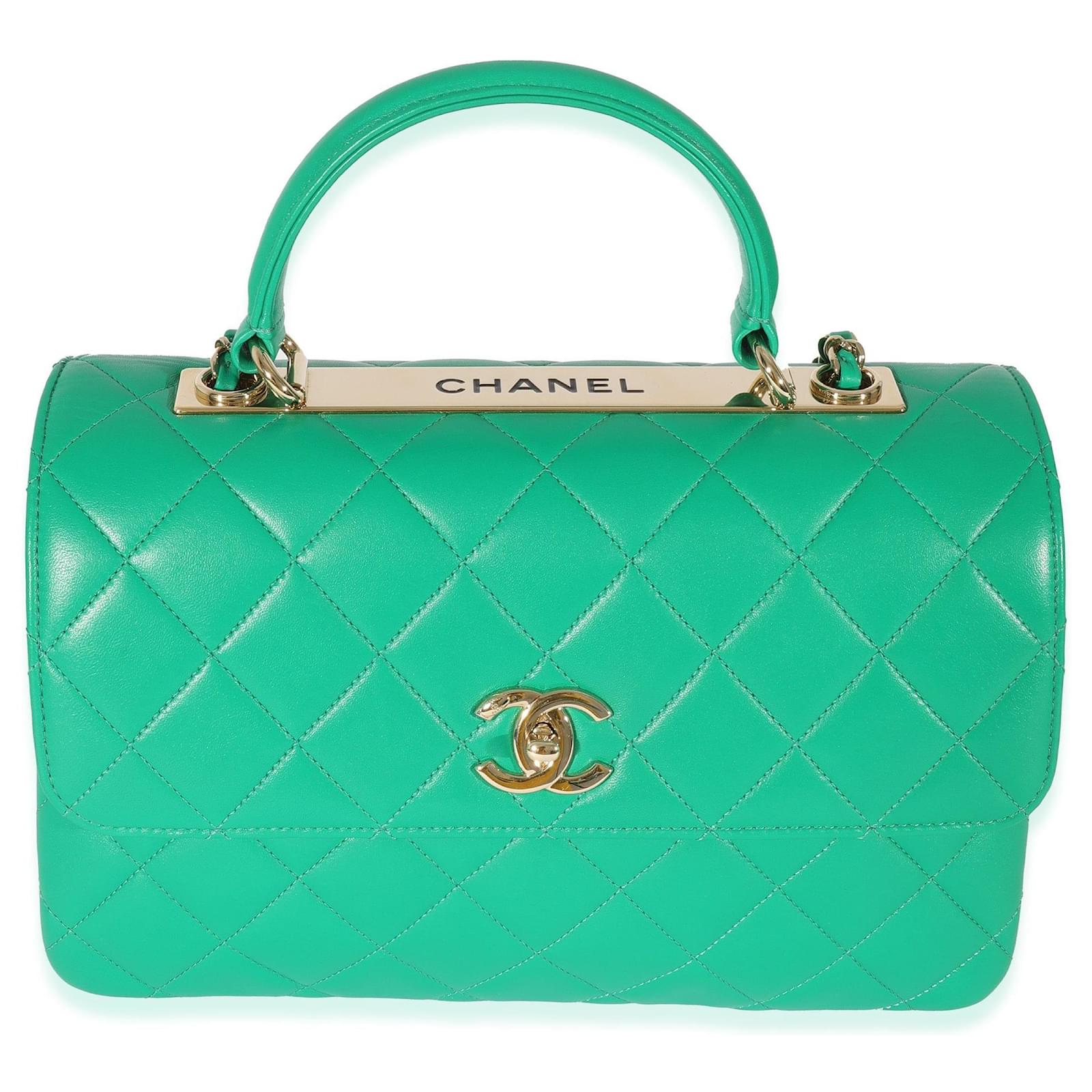 Timeless Chanel Green Quilted Lambskin Medium Trendy Top Handle Flap Bag  ref.744256 - Joli Closet