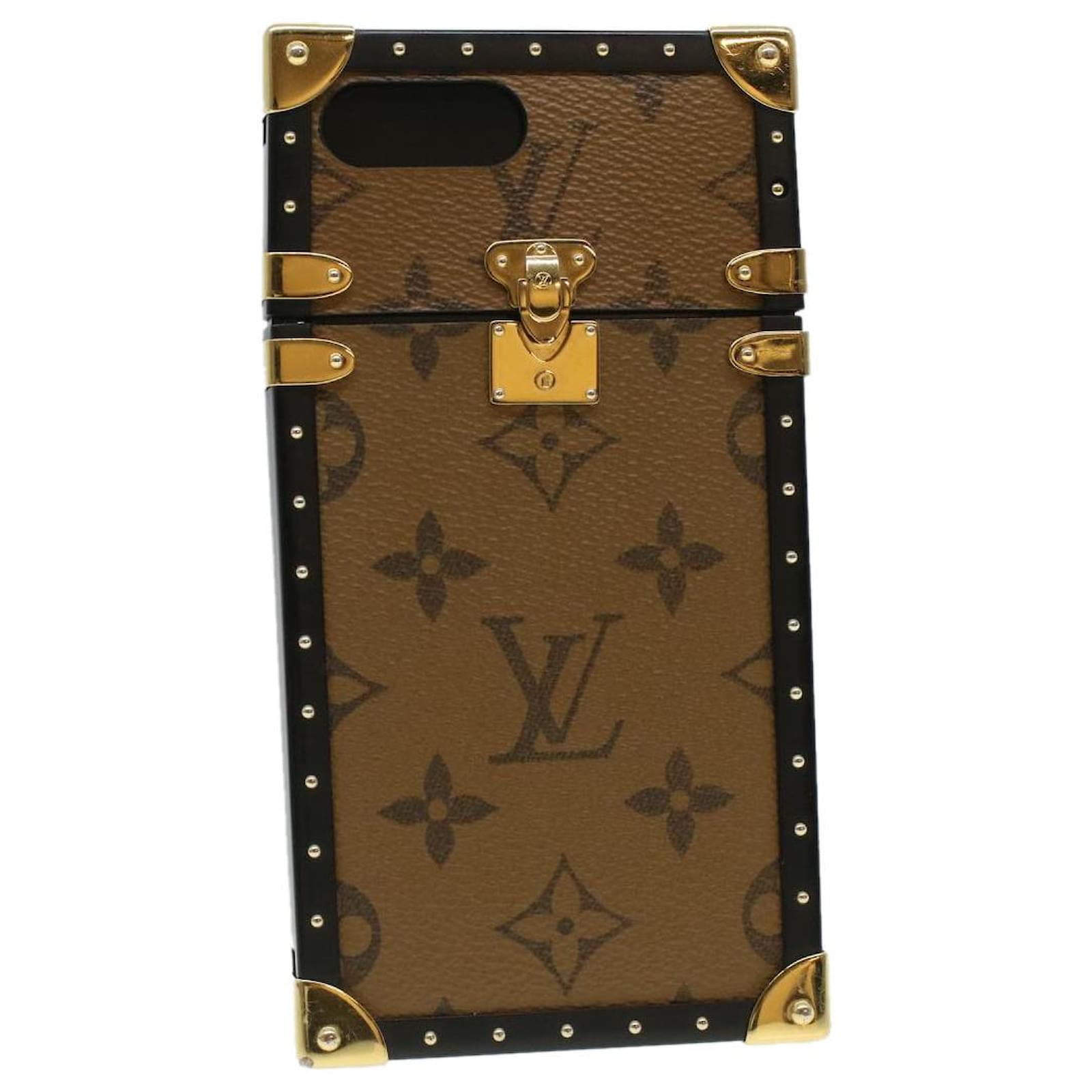 Could a Louis Vuitton Petite Malle iPhone Case Be Debuted for Spring 2017   Vogue