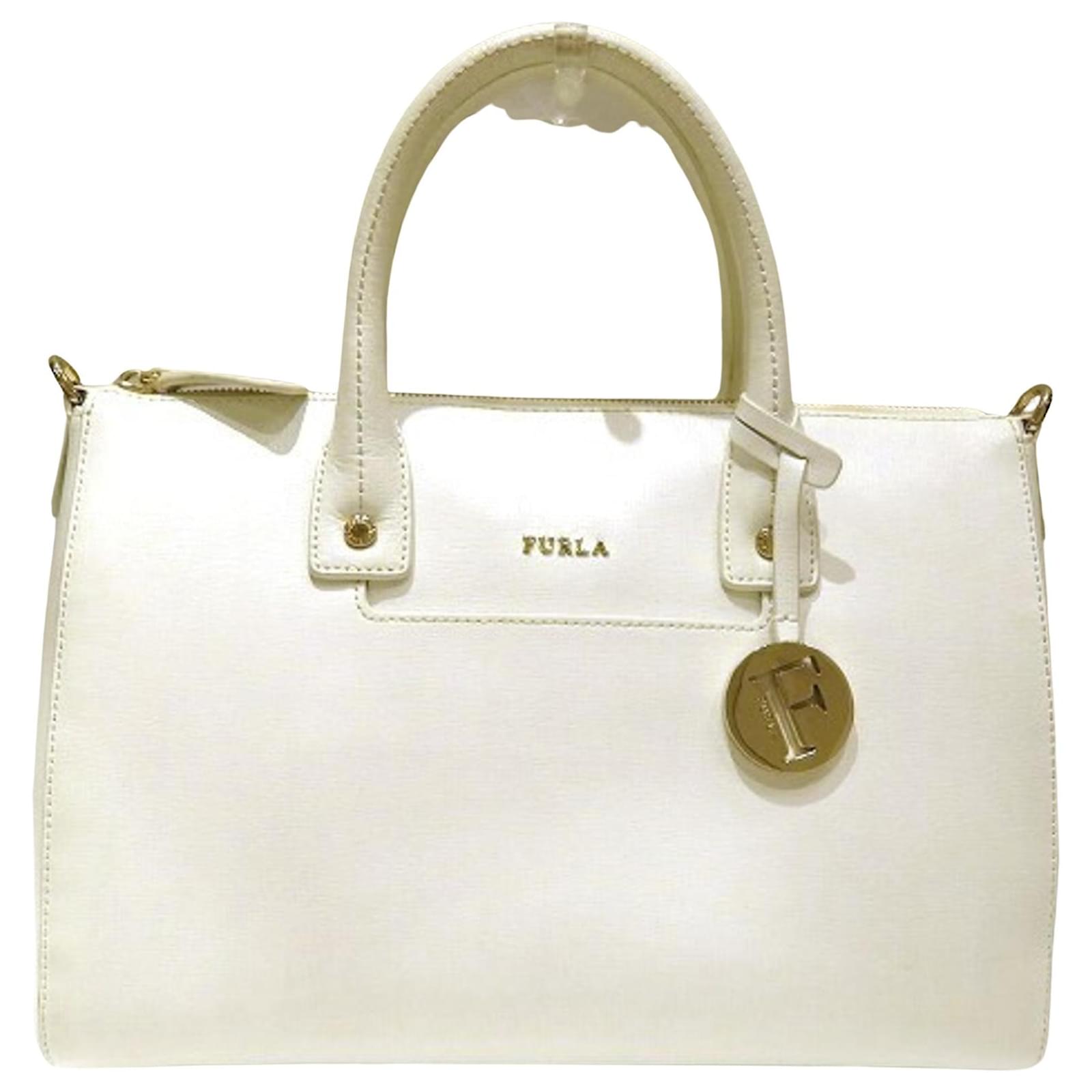 Furla White Leather ref.745747 - Joli Closet