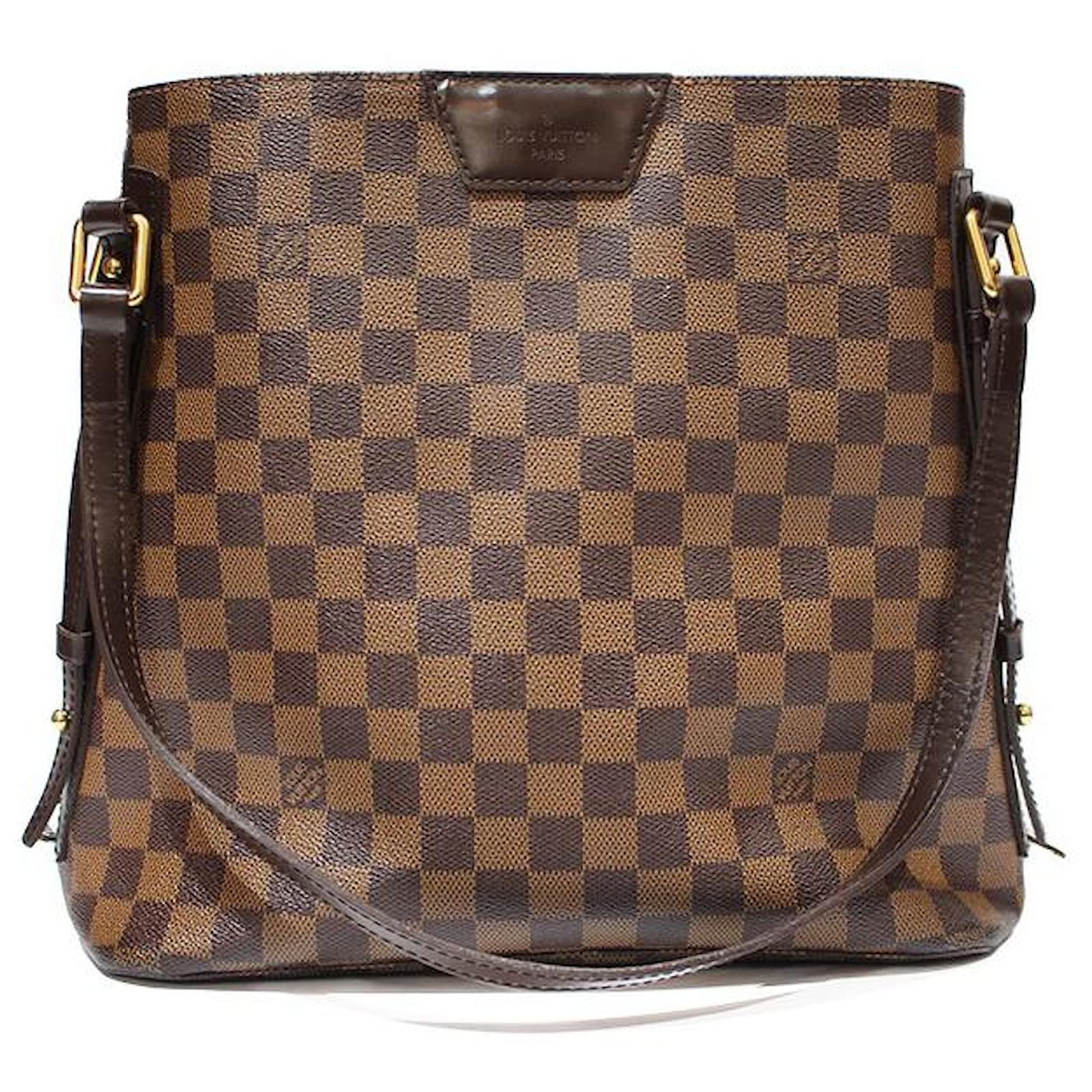 Louis Vuitton Handbags Brown Leather ref.746495 Joli Closet