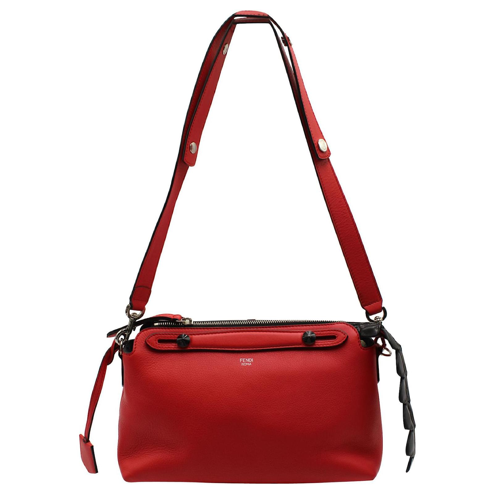 Fendi deals red crossbody