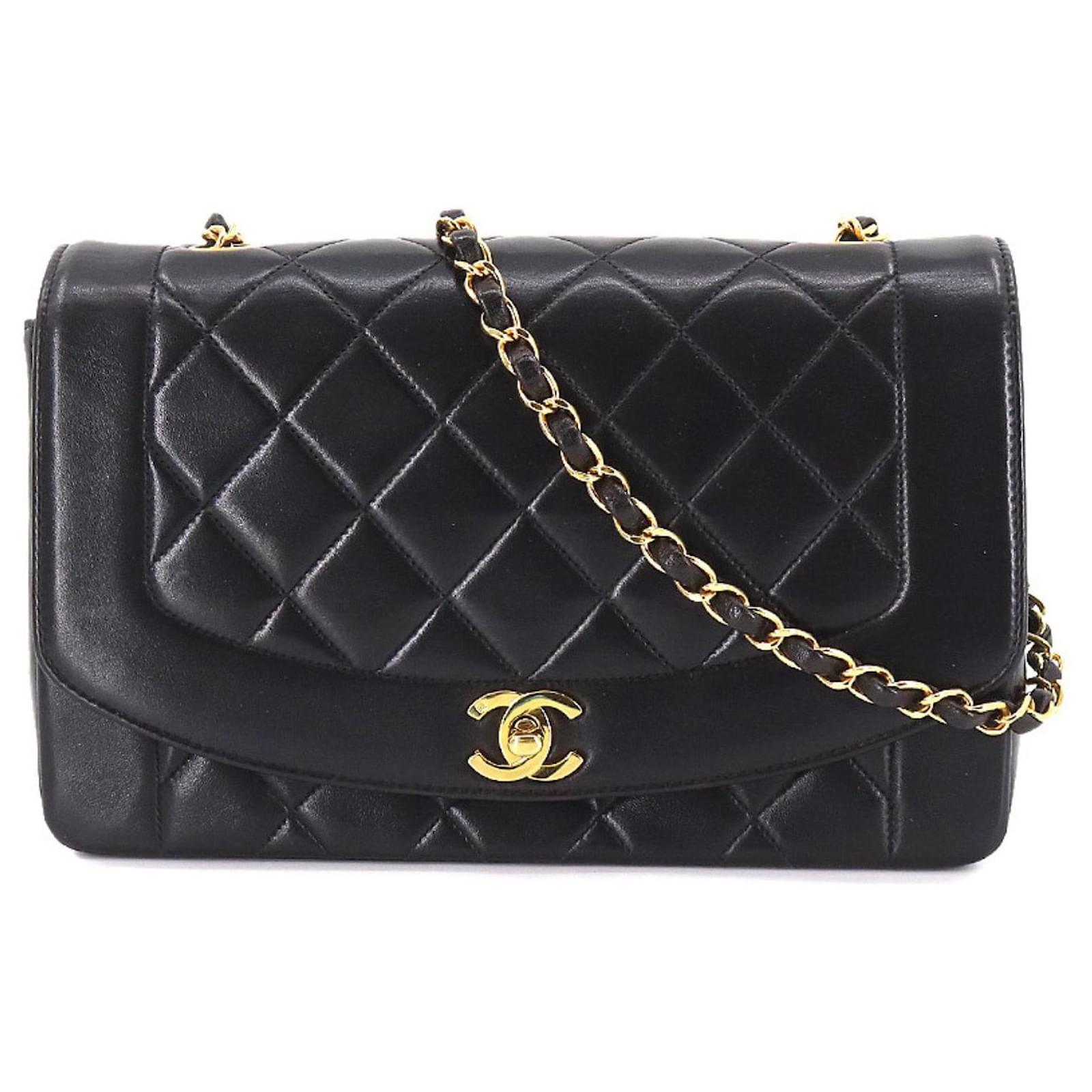 Chanel Diana Black Leather ref.752452 - Joli Closet