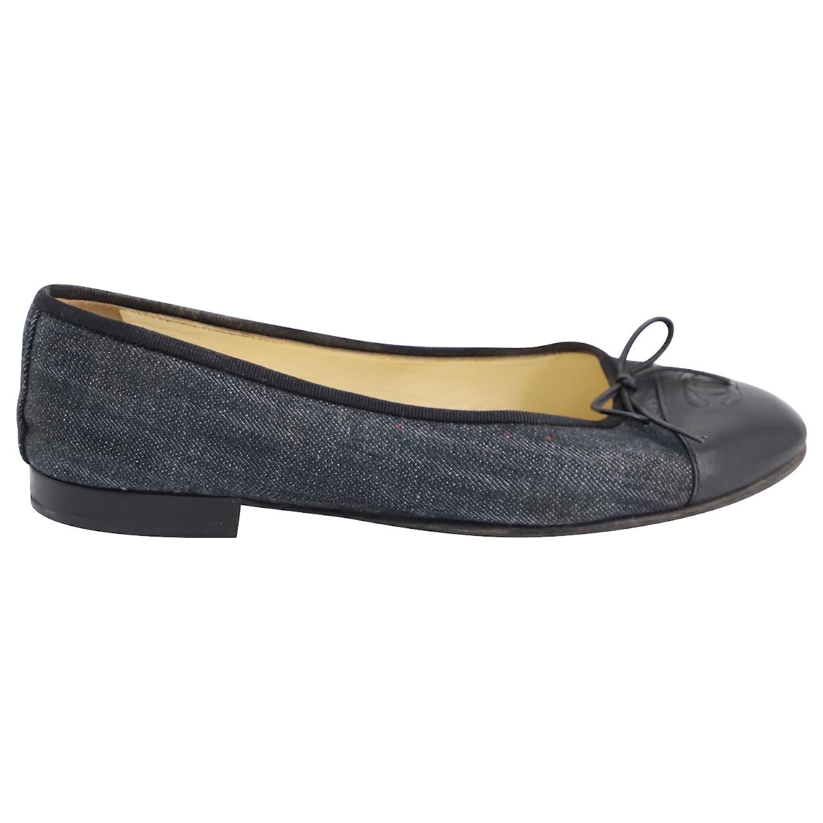 Chanel Bow Ballet Flats in Black Denim Leather ref.756077 Joli Closet