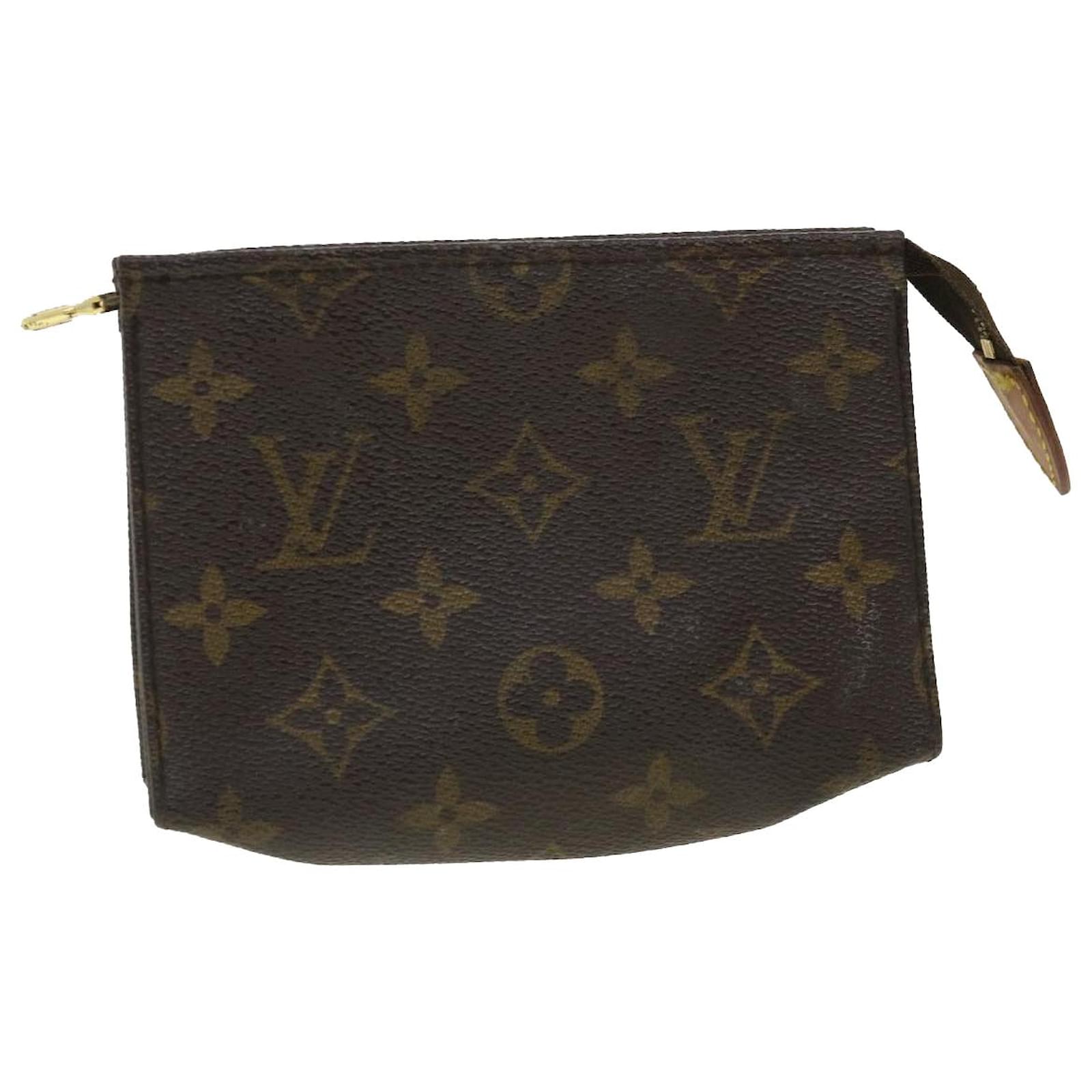 Louis Vuitton EPI Dauphine PM Pouch Blue M48445 LV Auth 40379, Women's