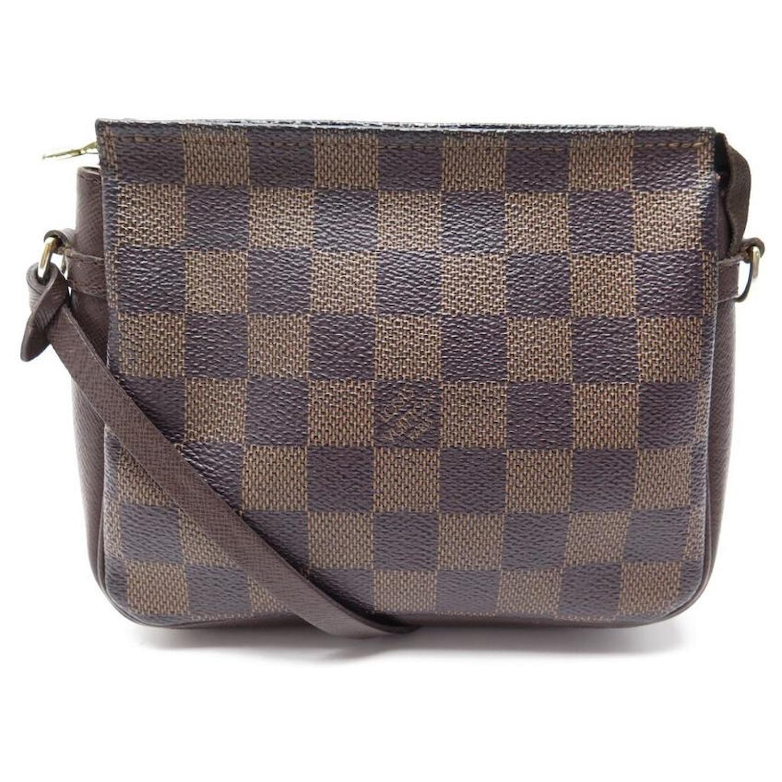 trousse louis vuitton pochette cosmetique en toile