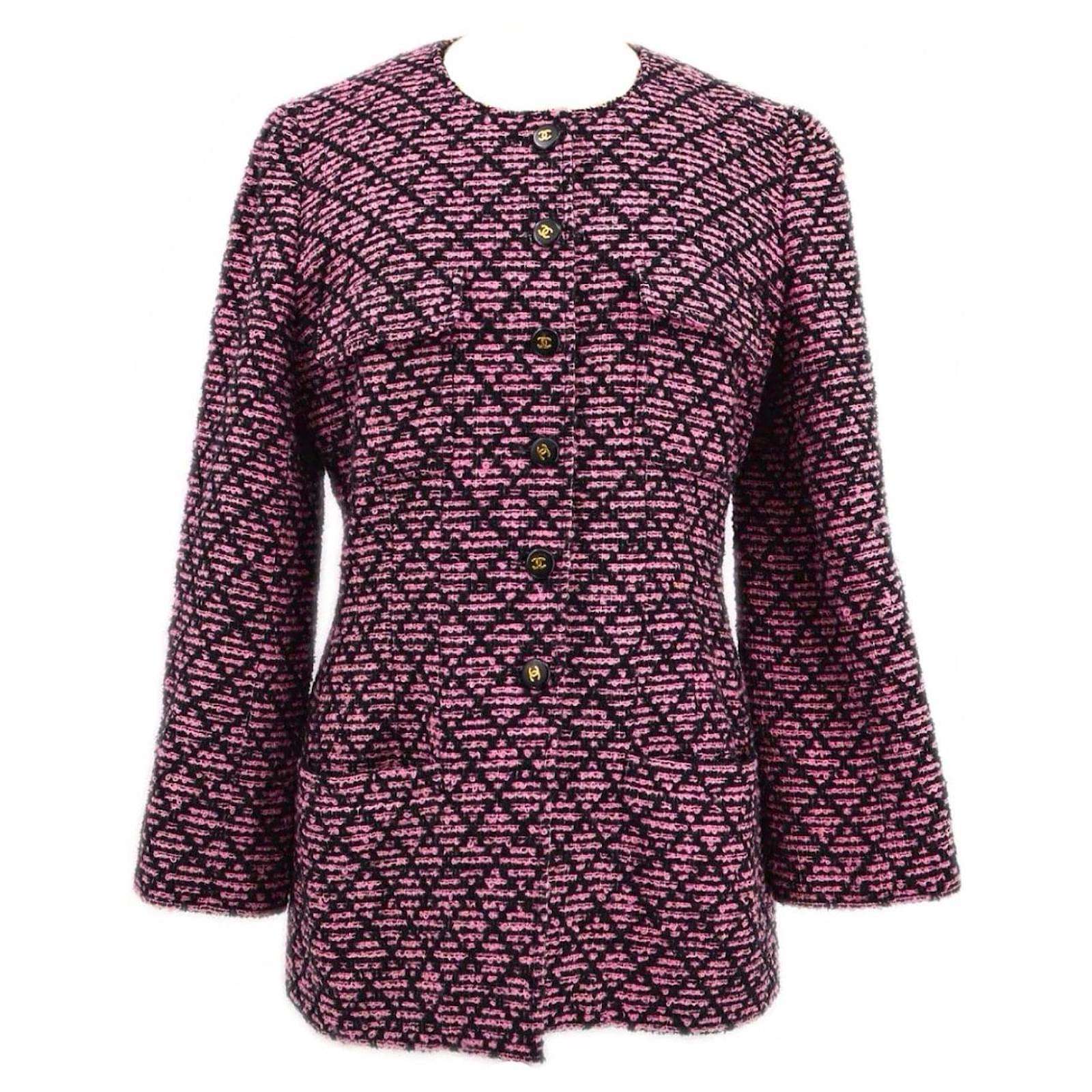 Chanel vintage jacket Black Pink Tweed ref.758826 - Joli Closet