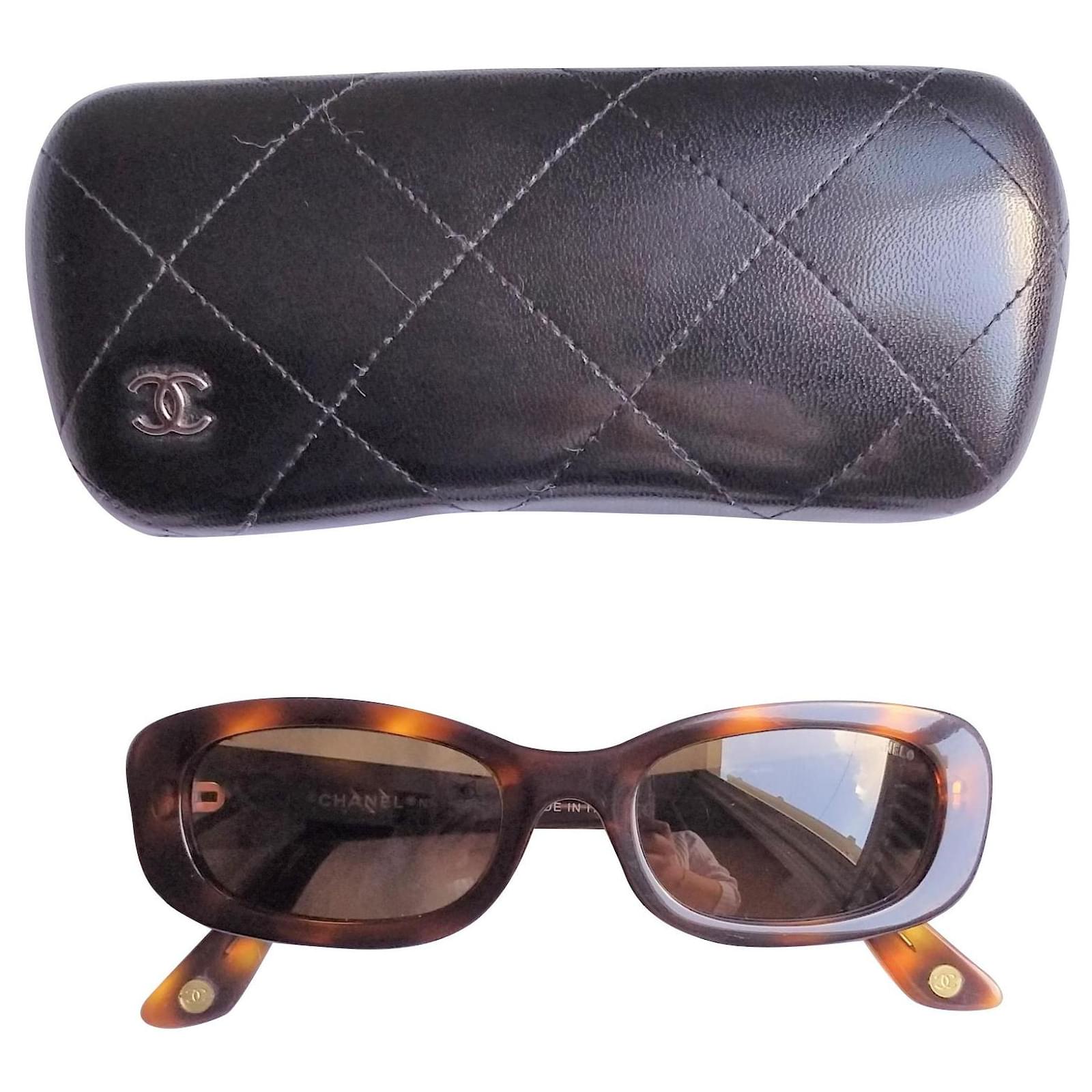 CHANEL Vintage Sunglasses Rare Rectangular Square Tortoise 