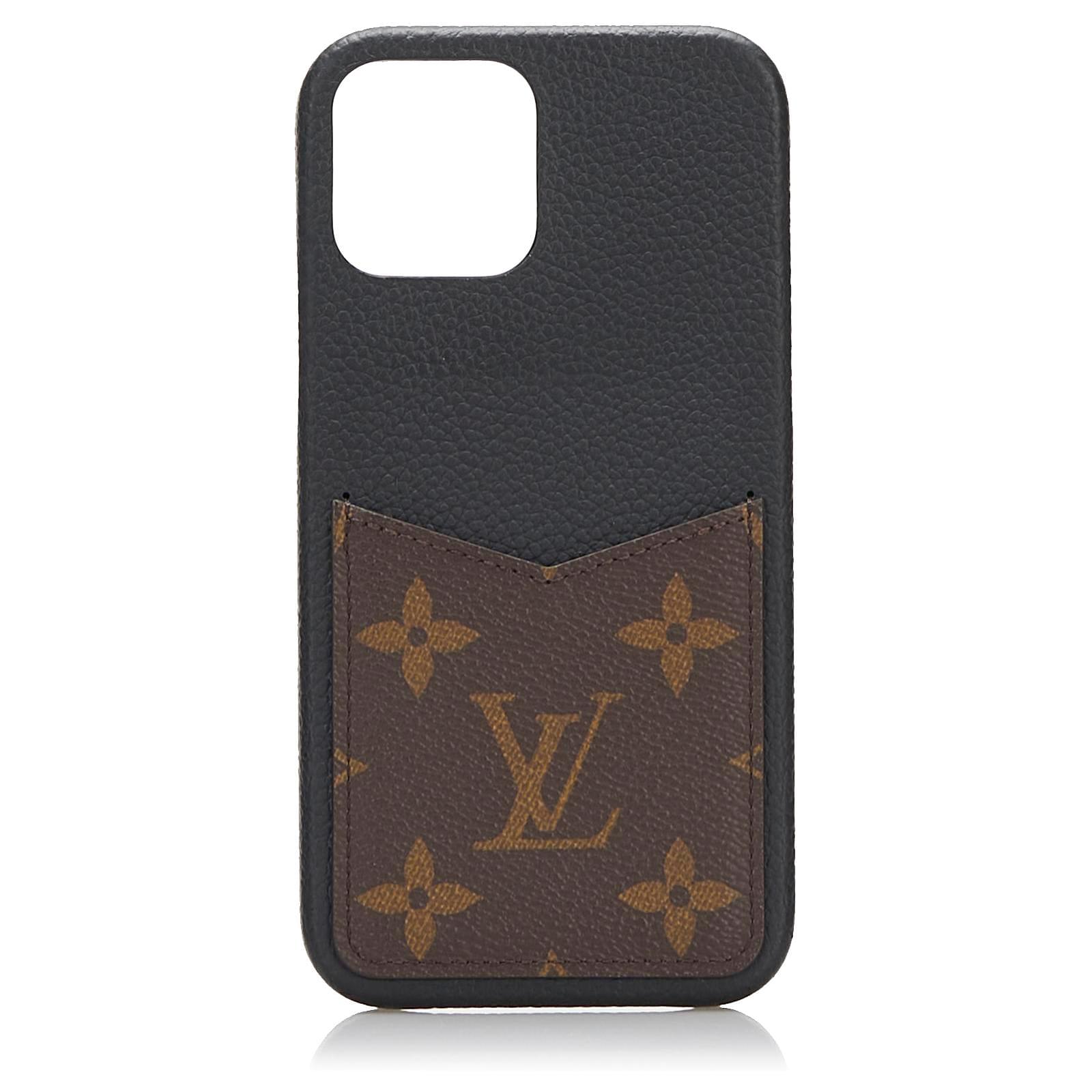 Louis Vuitton Black Monogram iPhone 12/12 Pro Case Leather Cloth ref.764160  - Joli Closet