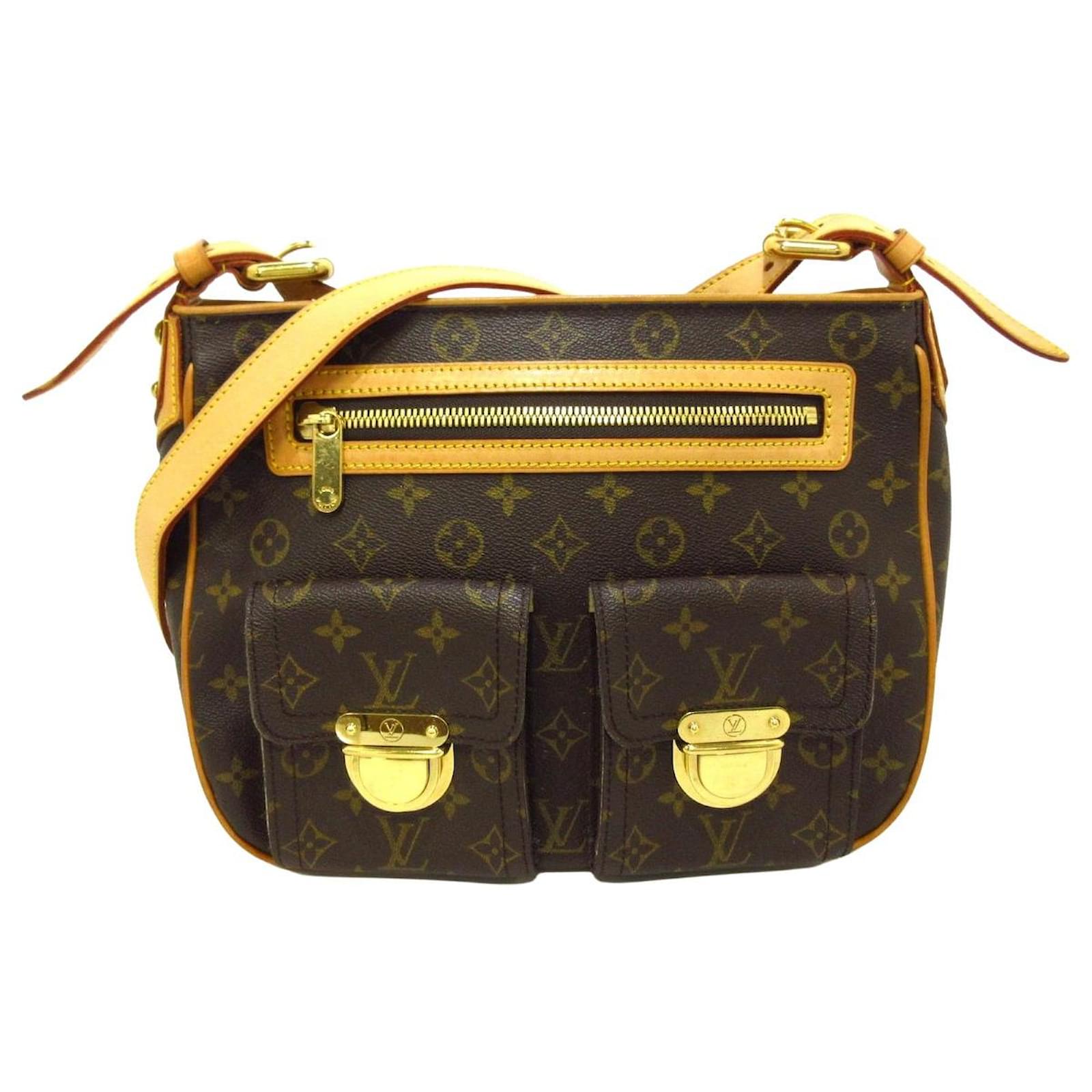 Louis Vuitton Hudson Leather Handbag