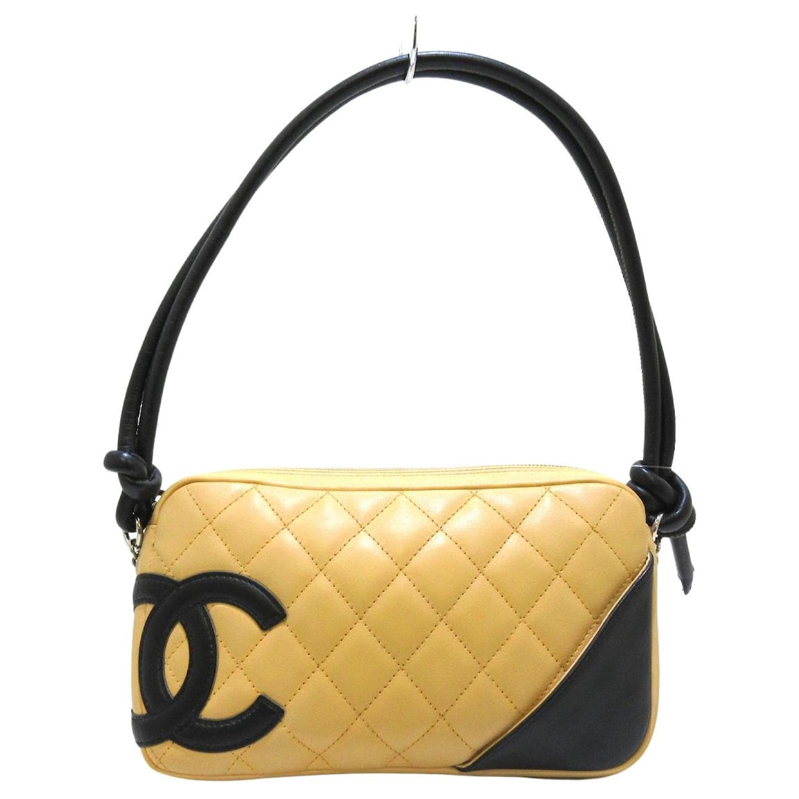 Chanel Cambon Multiple colors Leather ref.767865 - Joli Closet