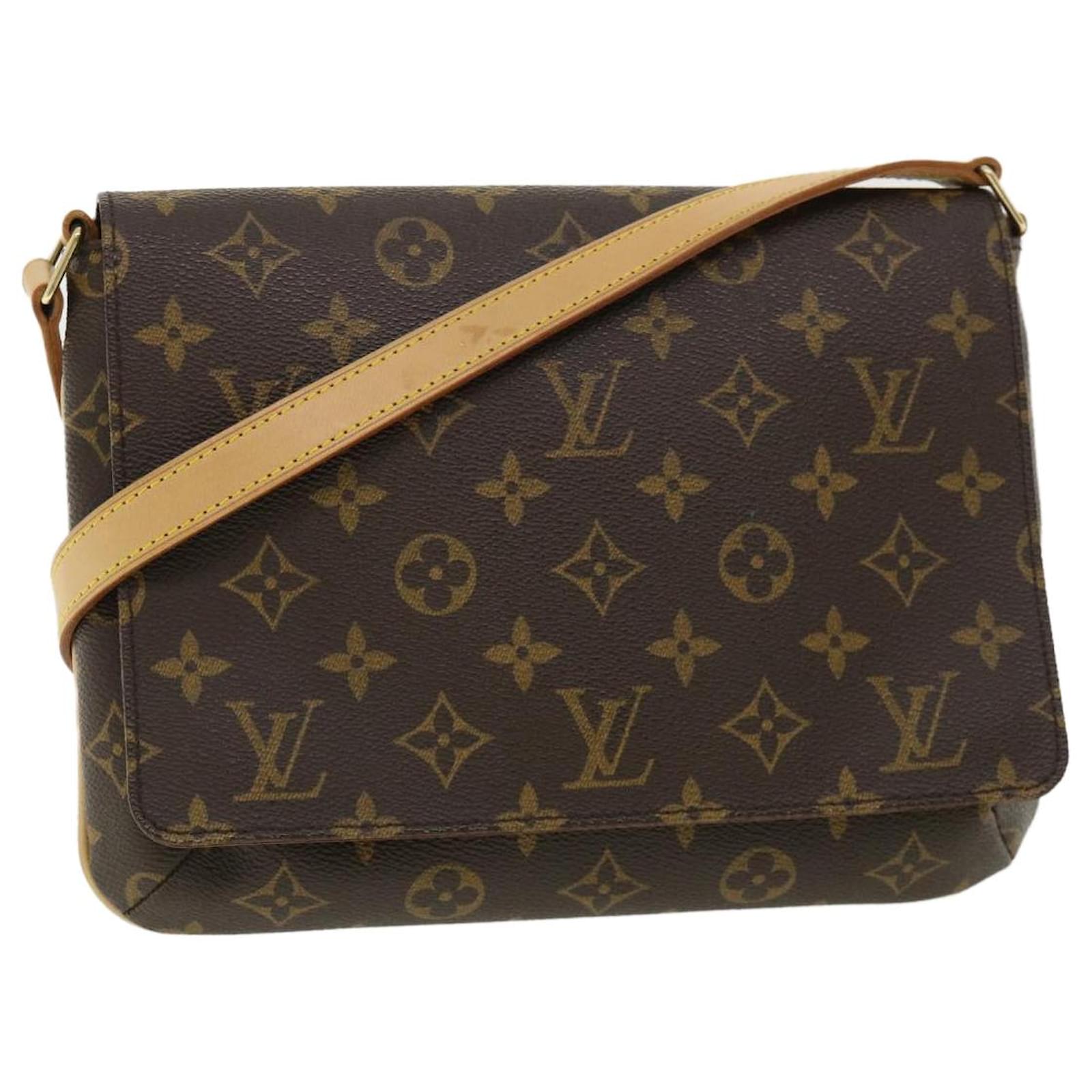 Handbags Louis Vuitton Louis Vuitton Monogram Musette Tango Shoulder Bag M51257 LV Auth ar8690