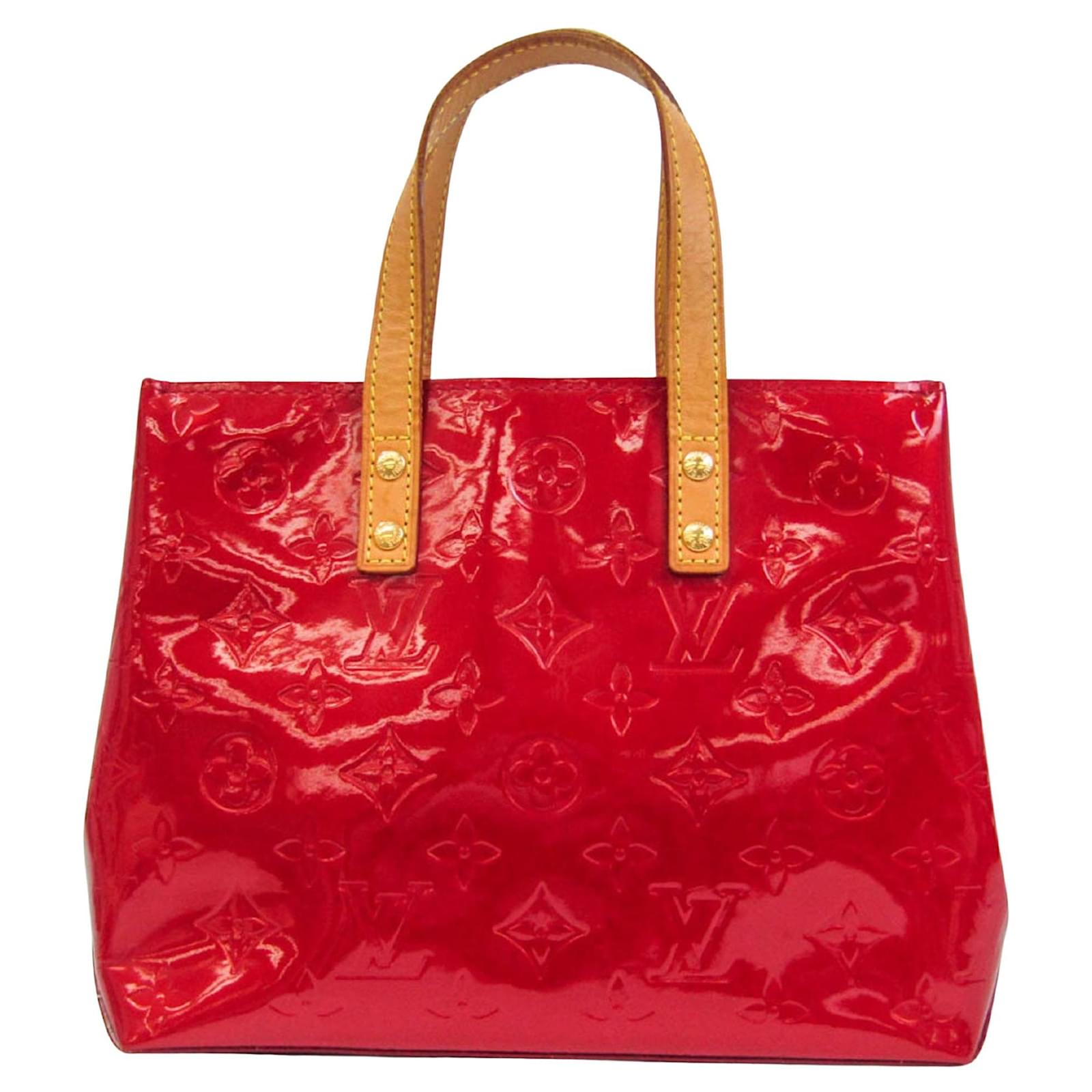 Louis Vuitton Reade Red Patent leather ref.769015 - Joli Closet