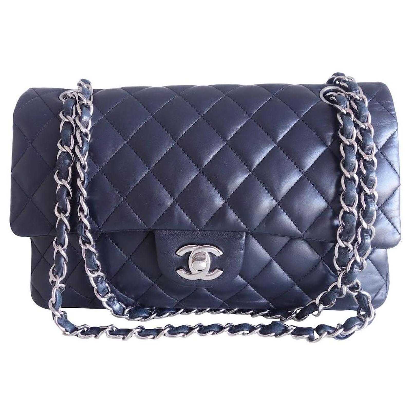 Timeless Chanel Classic bag medium lambskin Navy blue Leather ref