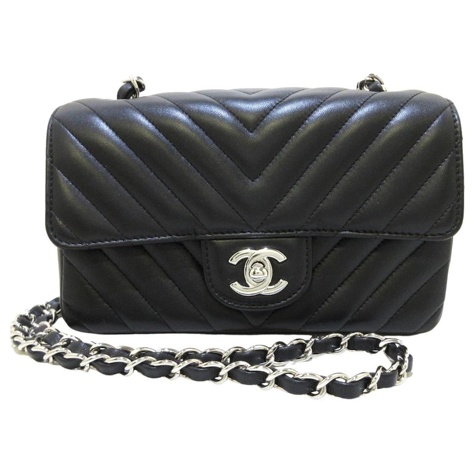 Chanel Jumbo Black Leather ref.770068 - Joli Closet
