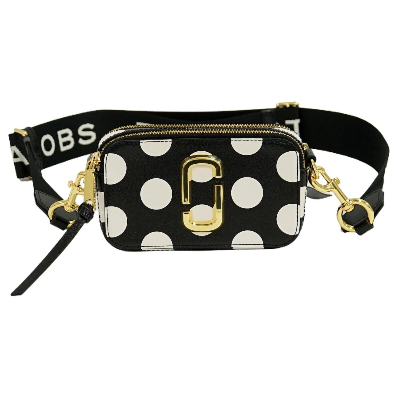 marc jacobs snapshot bag black and gold