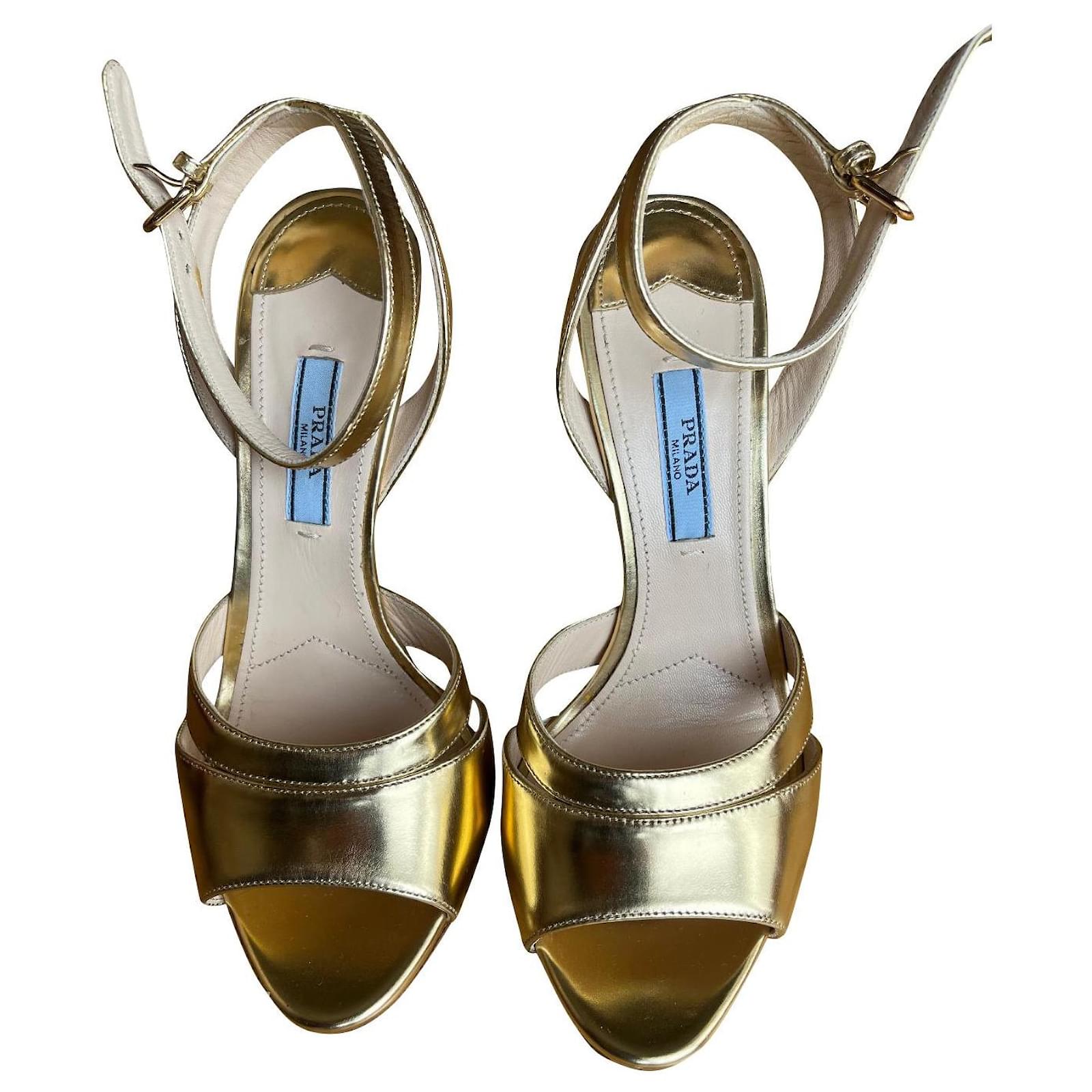 Prada Heels Golden Leather ref.775849 - Joli Closet