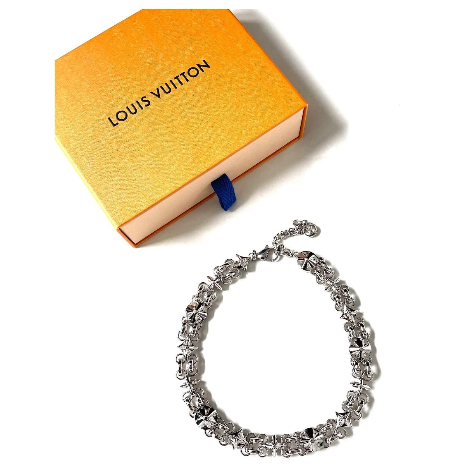 Louis Vuitton mi collar de flores Plata ref.776492 - Joli Closet